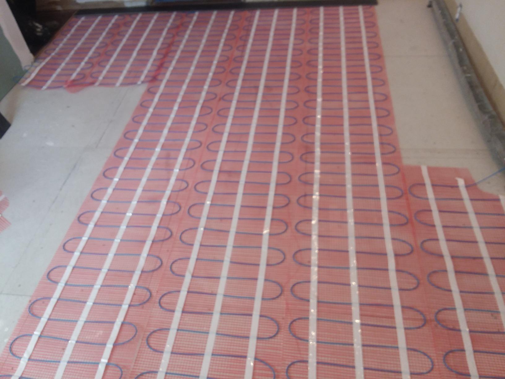 30 sqft Electric Floor Heating Mat Kit, 120V Electric Radiant Floor Heat Heating Mat System with Aube Programmable Floor Sensing Thermostat w/Floor Sensor. Tile, Stone, Marble, Laminate, Vinyl, Wood customer photo 1