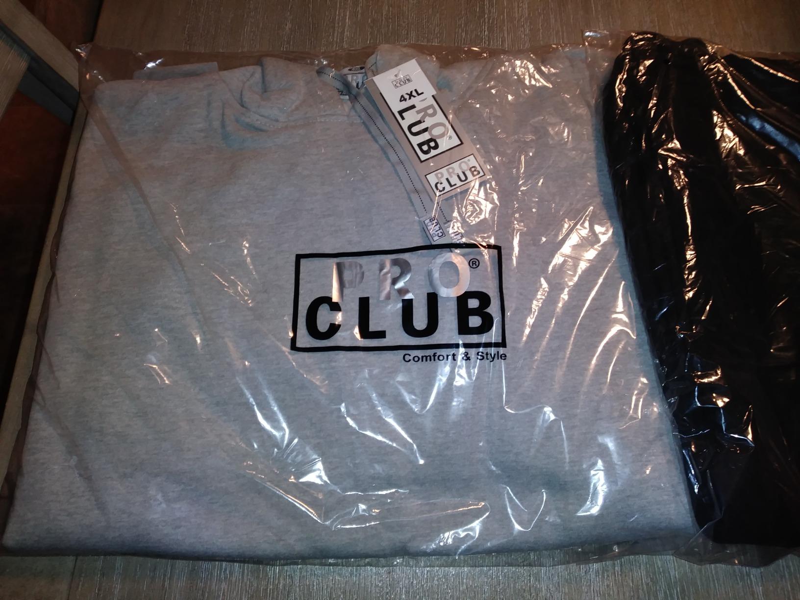 Pro Club Men's Heavyweight Pullover Hoodie (13oz) customer photo 2