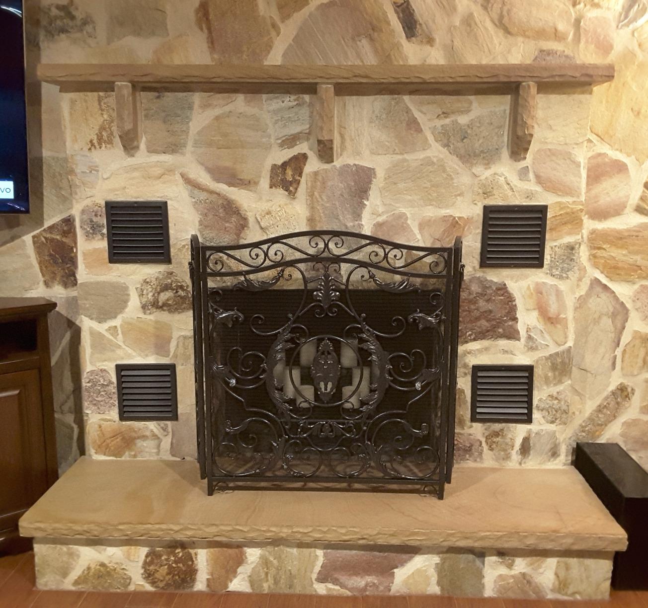 Christopher Knight Home Waterbury Fireplace Screen, Gold Flower On Black customer photo 2