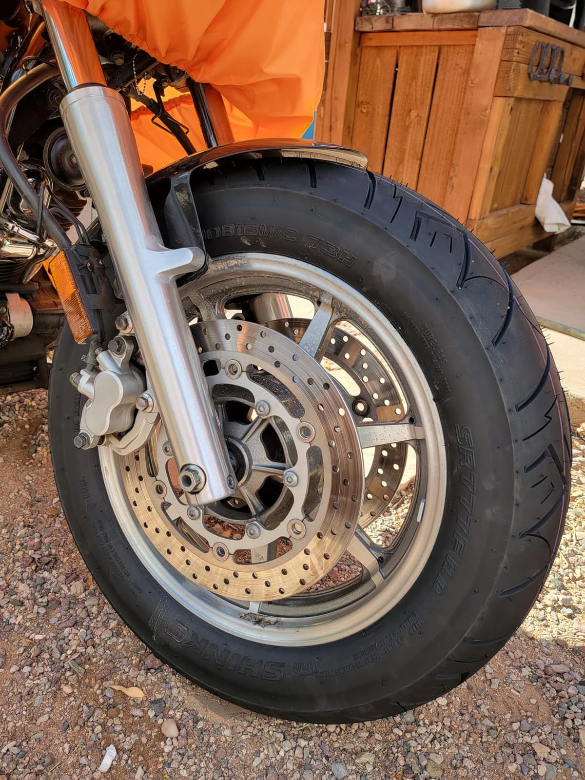 Shinko 777 Front H.D. Motorcycle Tire 130/90B-16 (73H) Black Wall customer photo 1