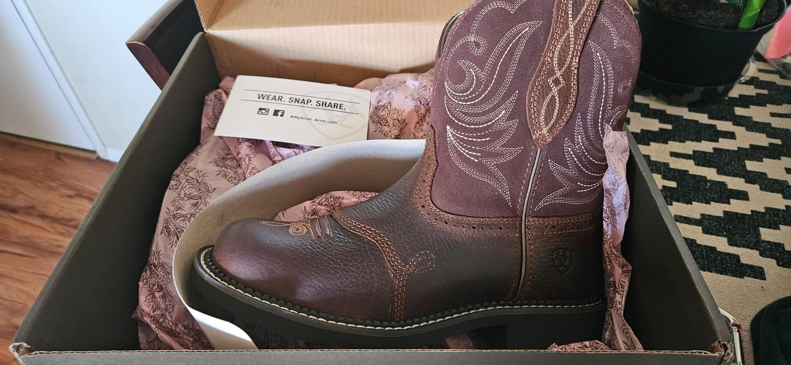ARIAT Women's Fatbaby Heritage Dapper Western Boot customer photo 1