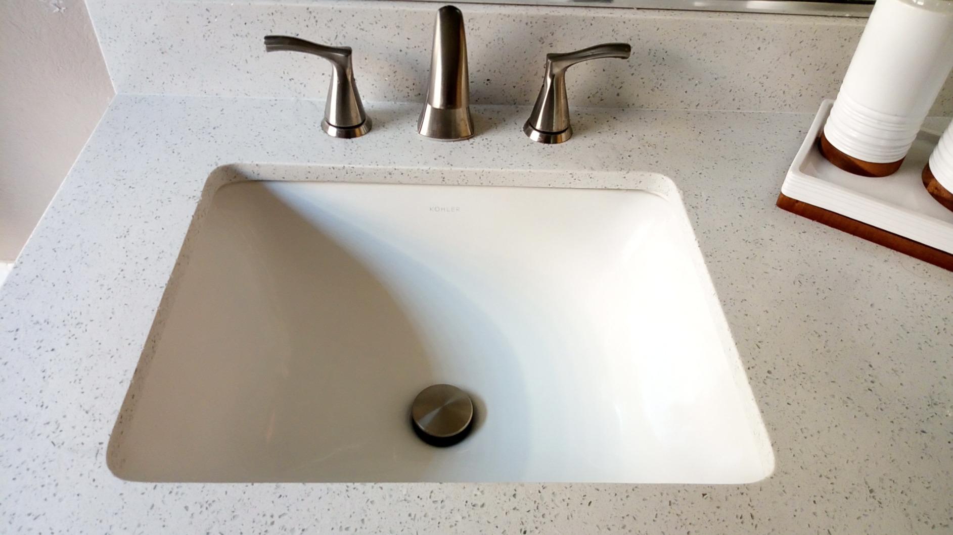 KOHLER 20000-0 Caxton Rectangle Undermount Bathroom Sink, Bathroom Vanity Sink with Overflow Drain, 20-1/4 L x 15-11/16 W, White customer photo 1