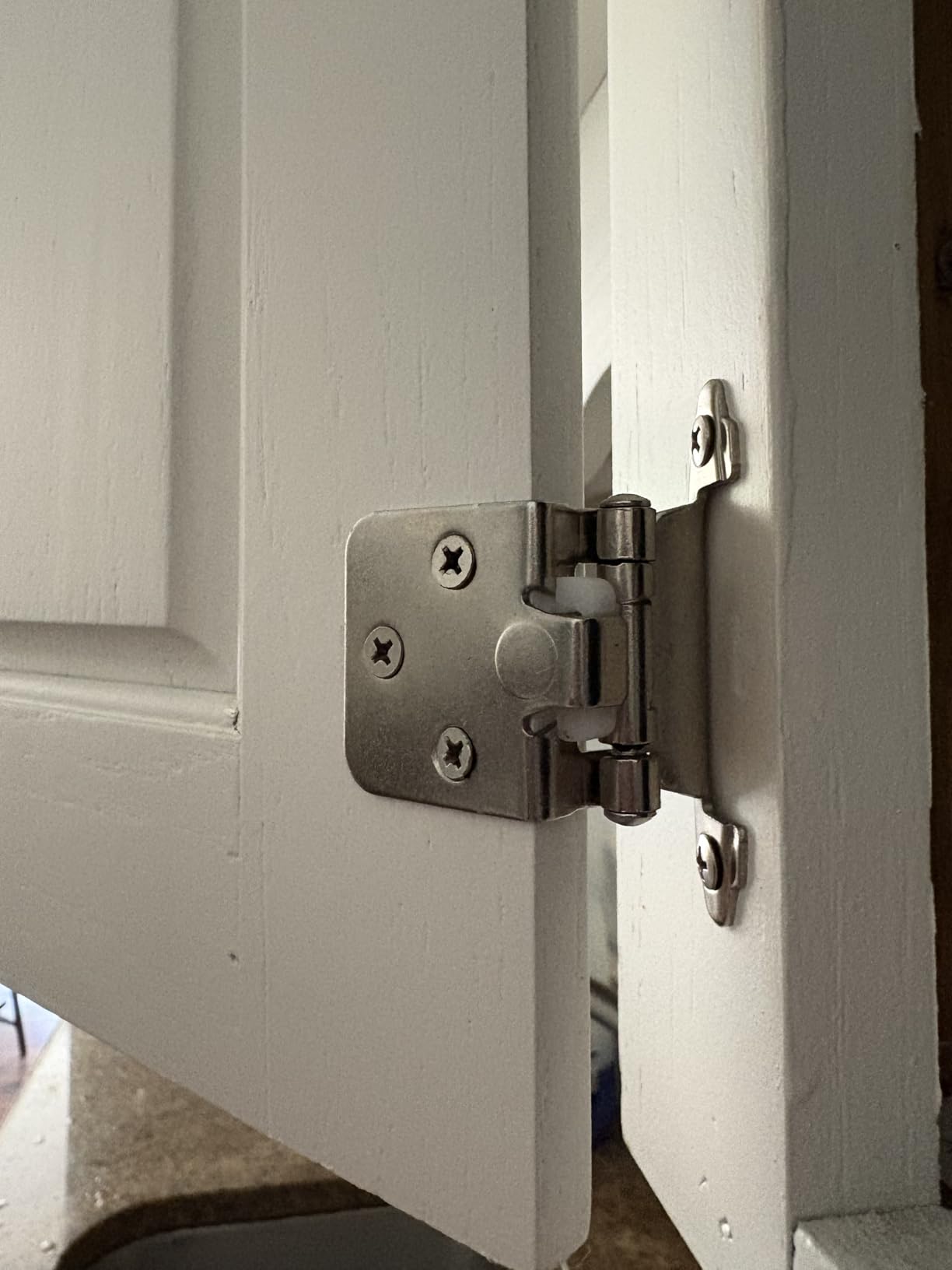 Decobasics 25 Pairs (50pcs) Self Closing Variable Overlay Flush Cabinet Hinge - Satin Nickel customer photo 1