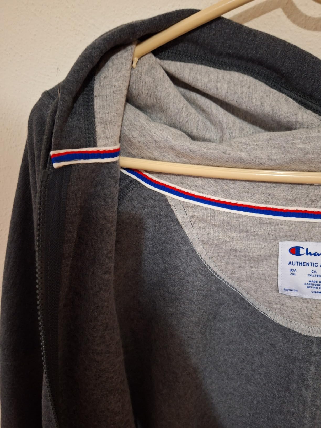Champion Men's Powerblend Full-zip Hoodie, Standard Fit, Midweight Fleece customer photo 2