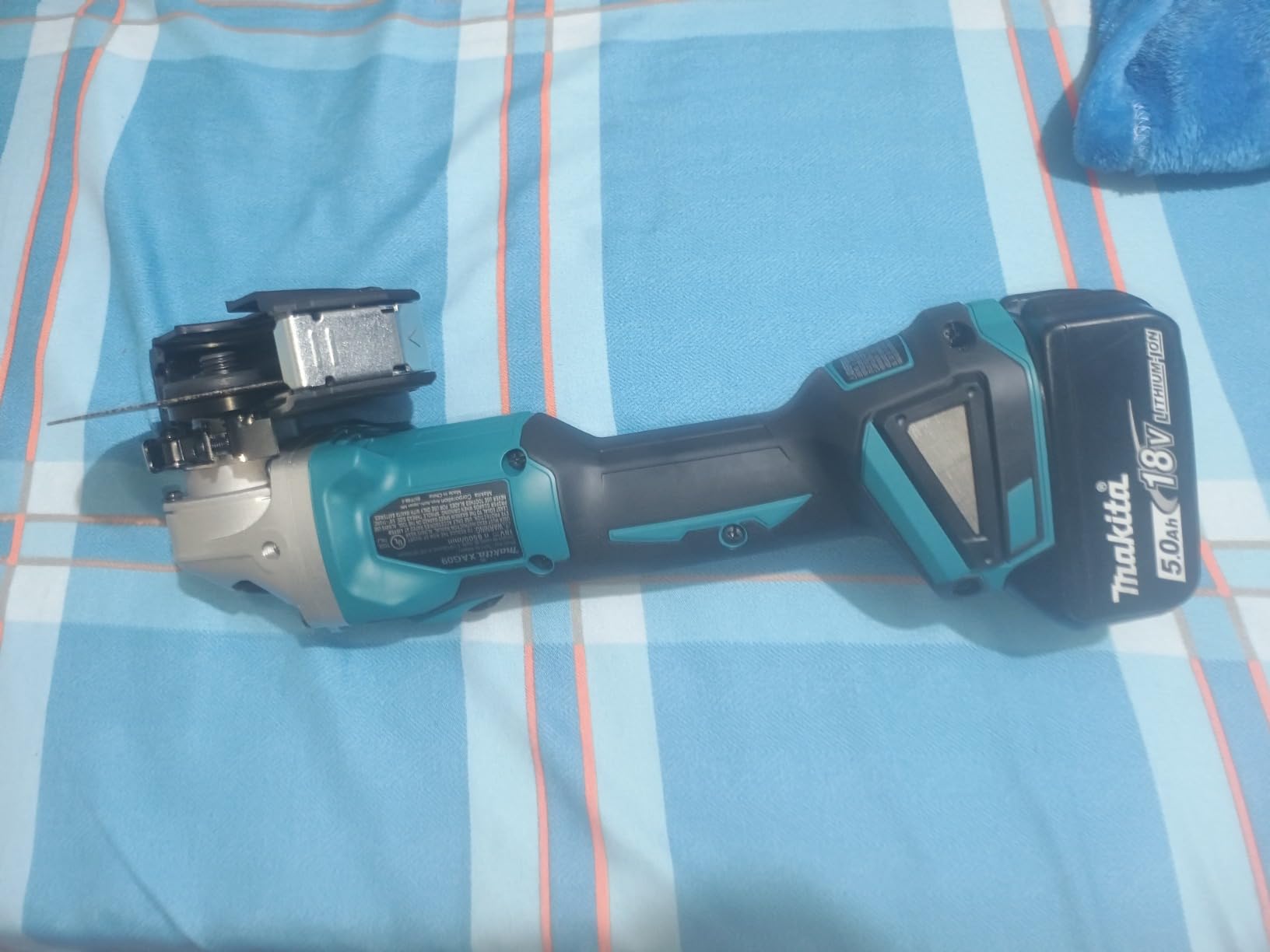 Makita XAG09Z 18V LXT Lithium-Ion Brushless Cordless 4-1/2