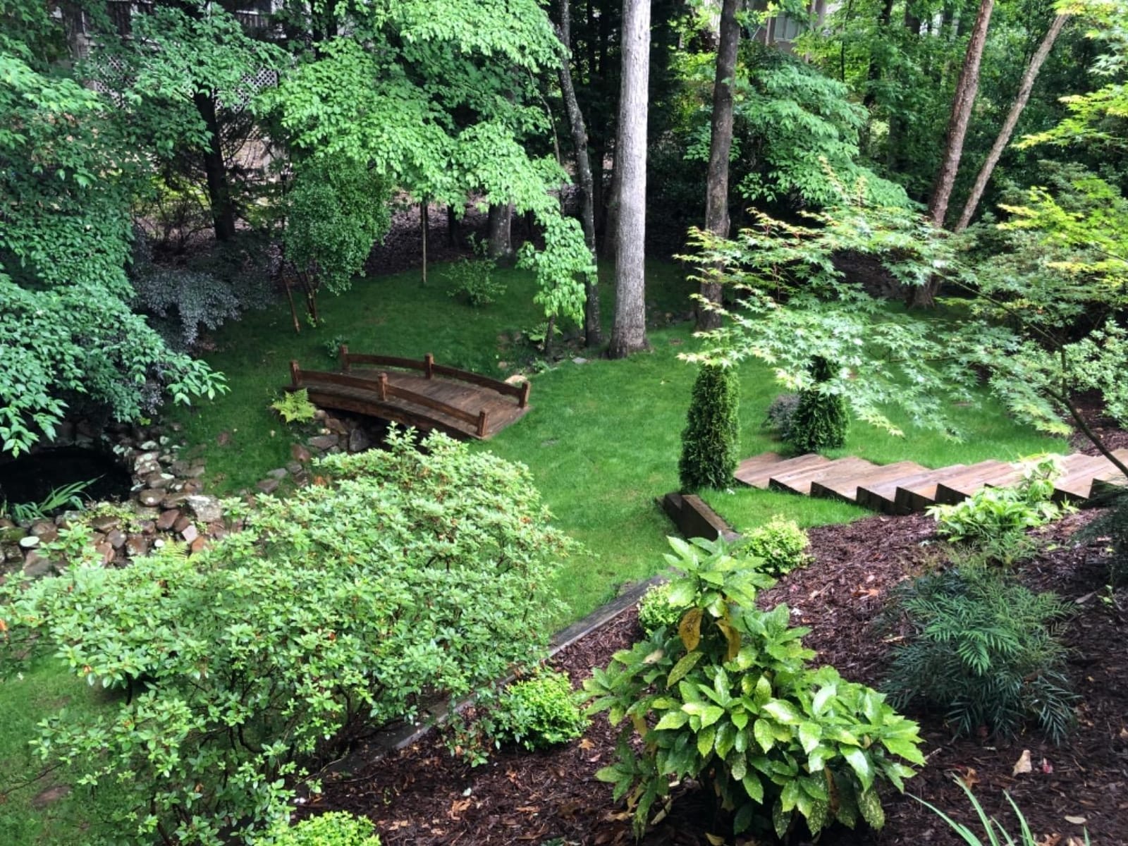 Jonathan Green (10457) Green-Up Lawn Food with Crabgrass Preventer - 20-0-3 Grass Fertilizer & Crabgrass Killer (15,000 Sq. Ft.) customer photo 2