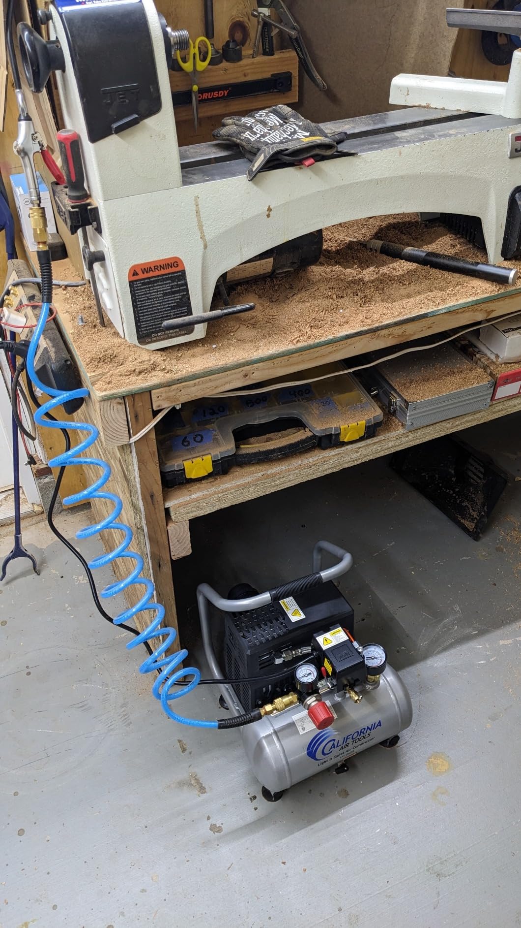 California Air Tools CAT-1P1060S Light & Quiet Portable Air Compressor, Lightweight, Ultra Quiet, Oil-Free, 1 Gallon Steel Tank, .6 HP, 56 dBA Noise Level, Silver customer photo 1