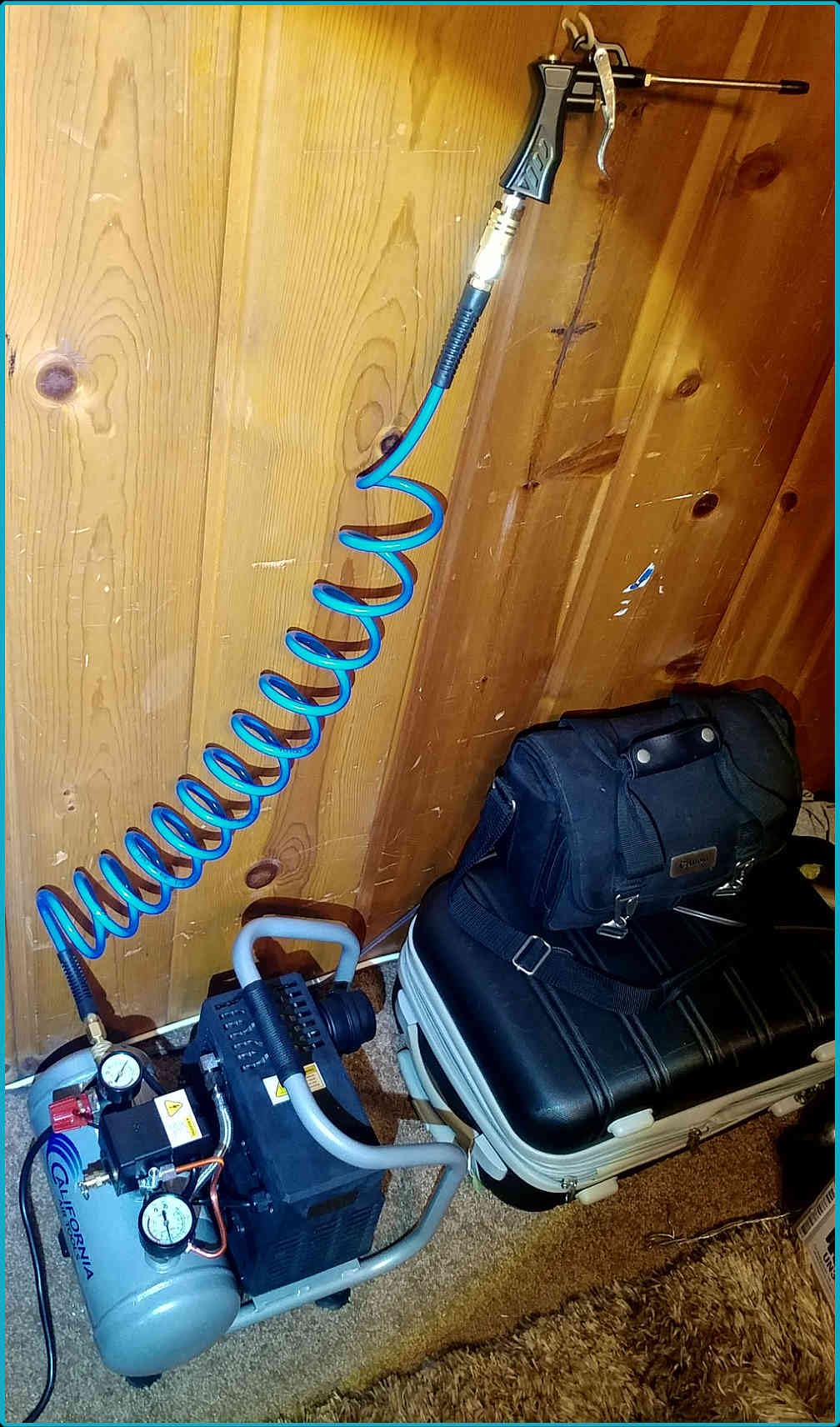 California Air Tools CAT-1P1060S Light & Quiet Portable Air Compressor, Lightweight, Ultra Quiet, Oil-Free, 1 Gallon Steel Tank, .6 HP, 56 dBA Noise Level, Silver customer photo 2