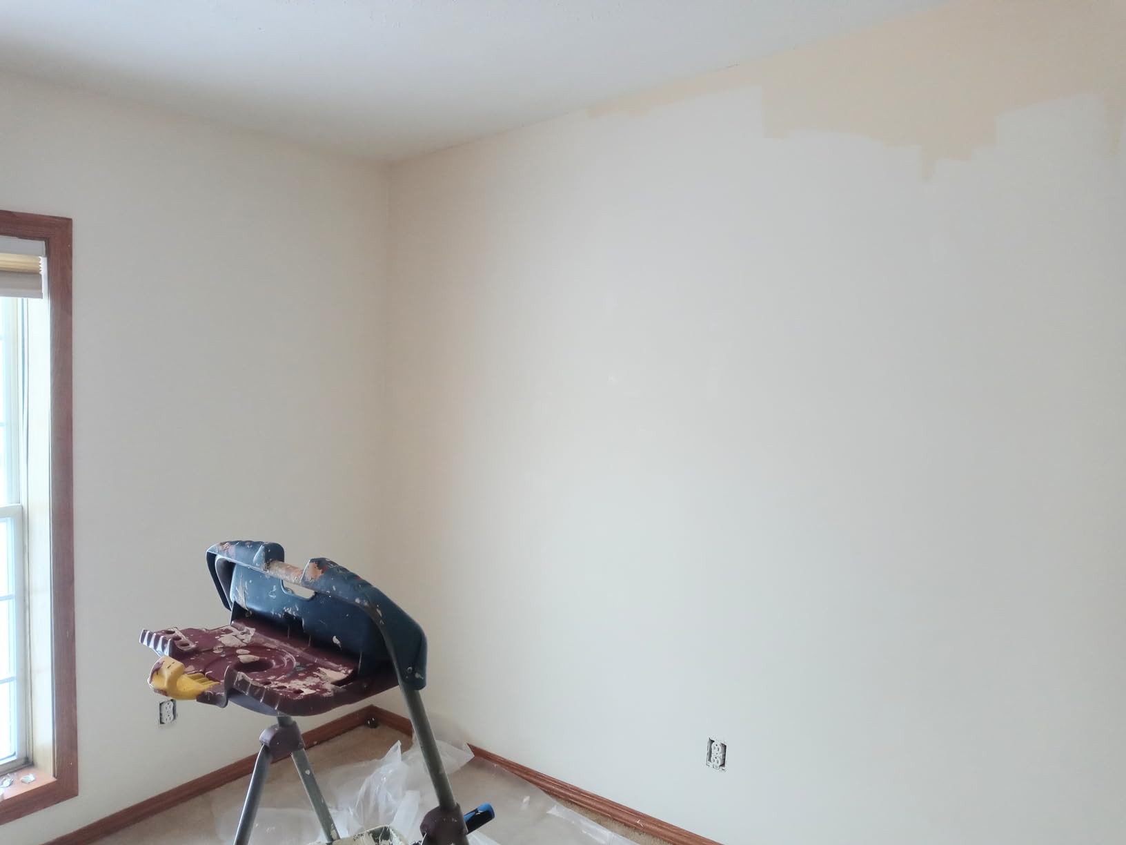 PRESTIGE Paints Interior Paint and Primer In One, 1-Gallon, Eggshell, Comparable Match of Sherwin Williams* Agreeable Gray* customer photo 1