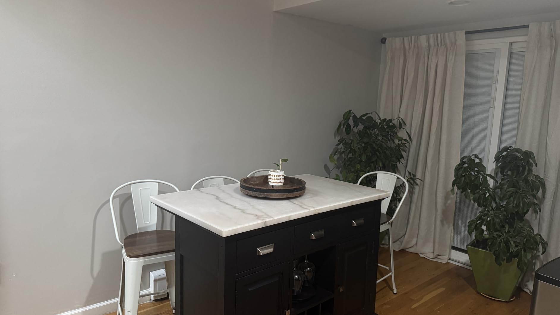 PRESTIGE Paints Interior Paint and Primer In One, 1-Gallon, Eggshell, Comparable Match of Sherwin Williams* Agreeable Gray* customer photo 2
