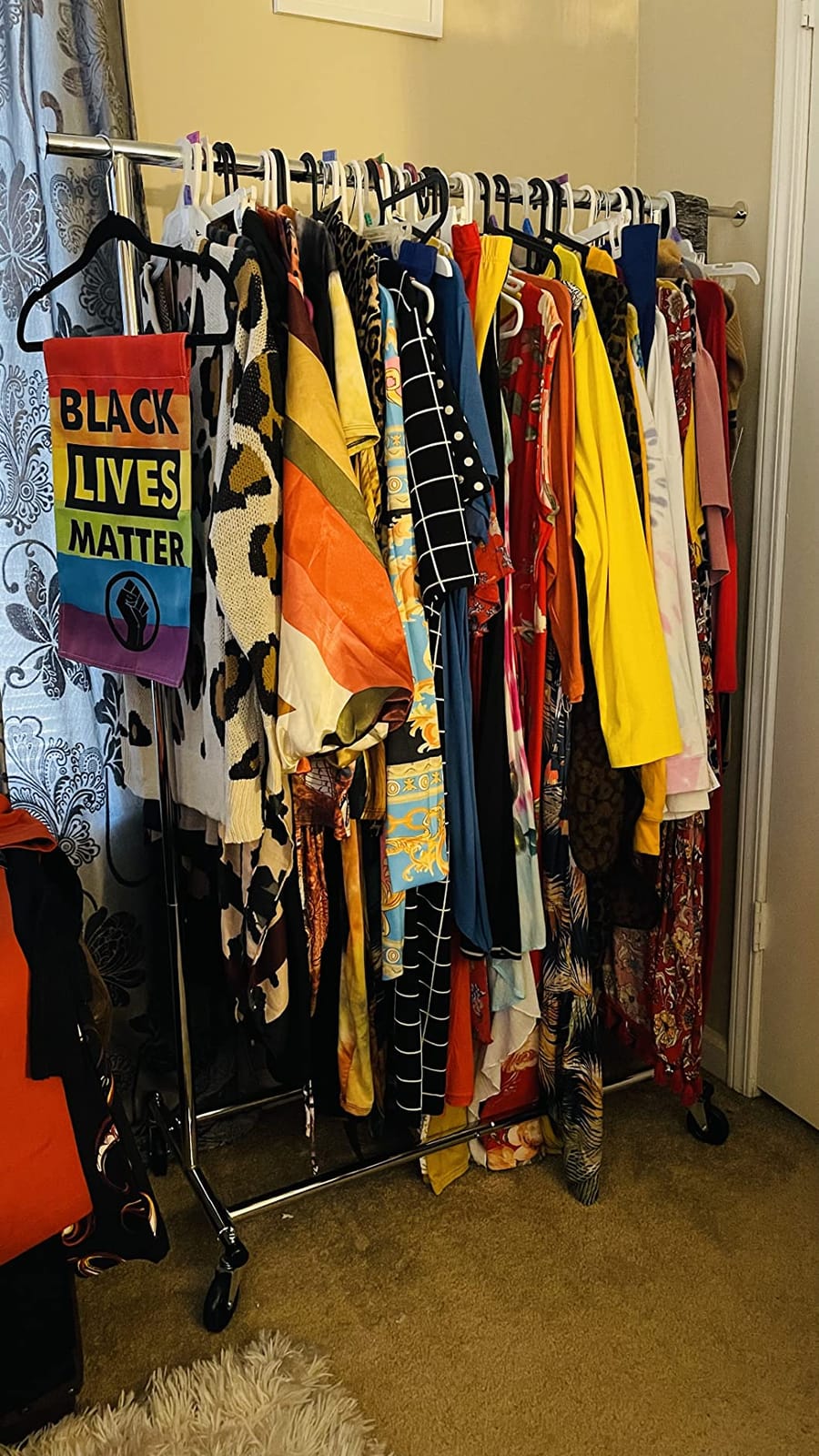 Simple Houseware Heavy Duty Clothing Garment Rack, Chrome customer photo 2