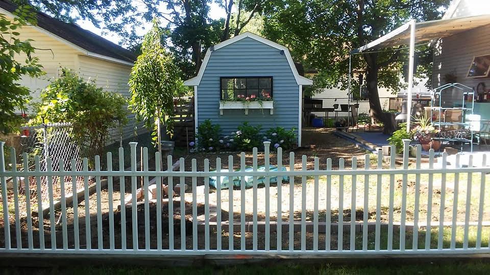 Zippity Manchester Picket Fence Panels, White Vinyl DIY No Dig Kit customer photo 2