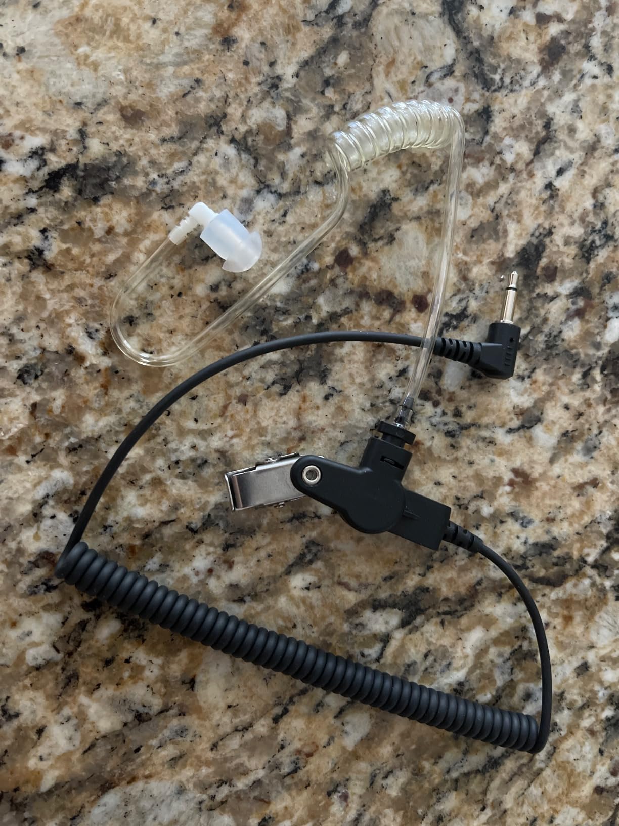 commountain 3.5mm Listen Only Earpiece for Speaker Mic customer photo 2