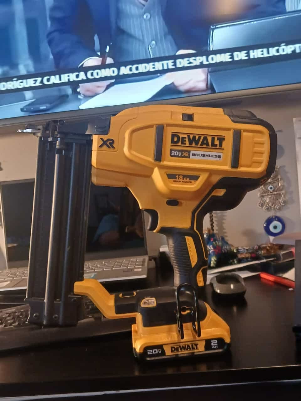 DEWALT DCN680B 20V MAX* XR® 18 GA Cordless Brad Nailer (Tool Only) customer photo 2