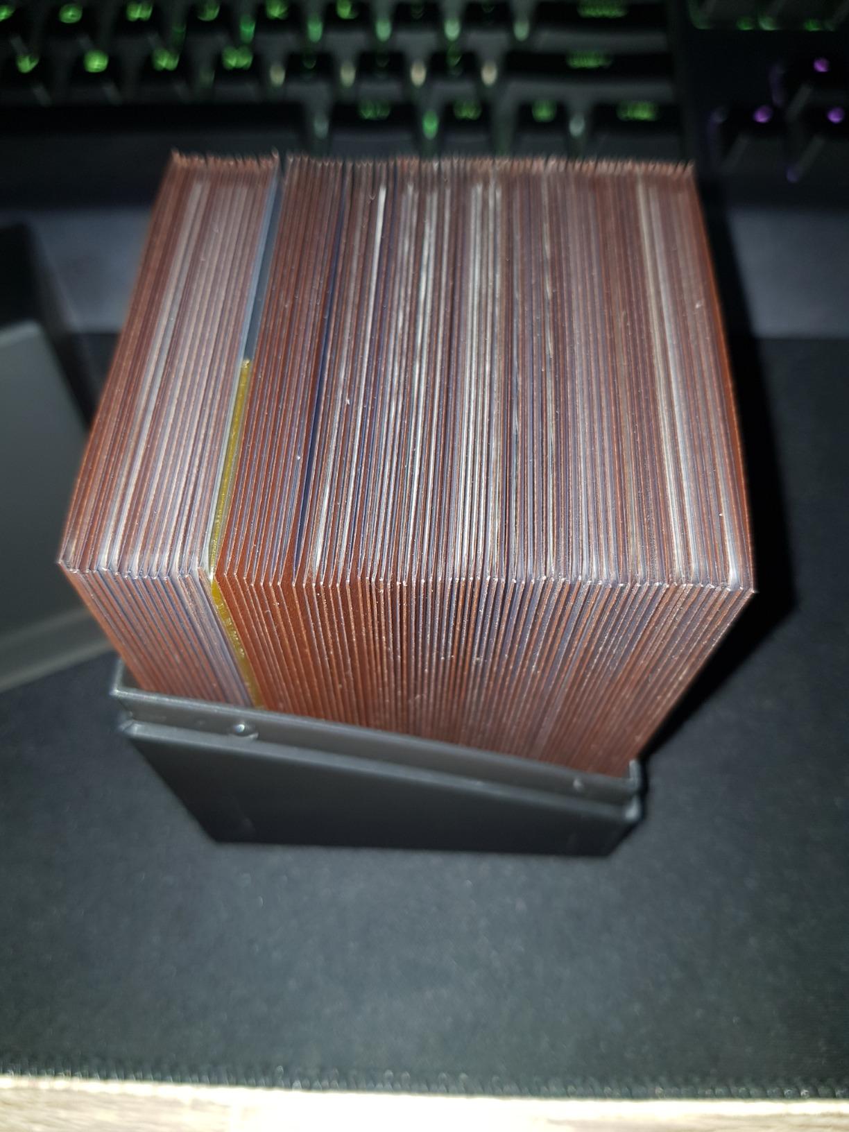 Ultimate Guard Boulder 100+ Classic, Deck Case for 100 Double-Sleeved TCG Cards, Sapphire, Secure & Durable Storage for Trading Card Games, Soft-Touch Finish customer photo 2