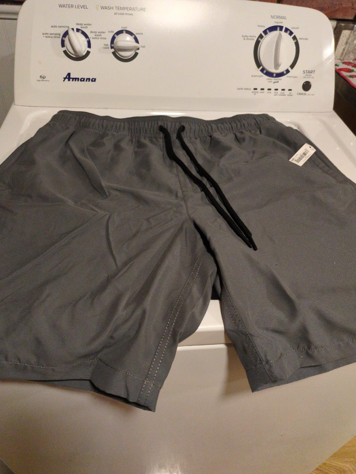 Amazon Essentials Men's 9