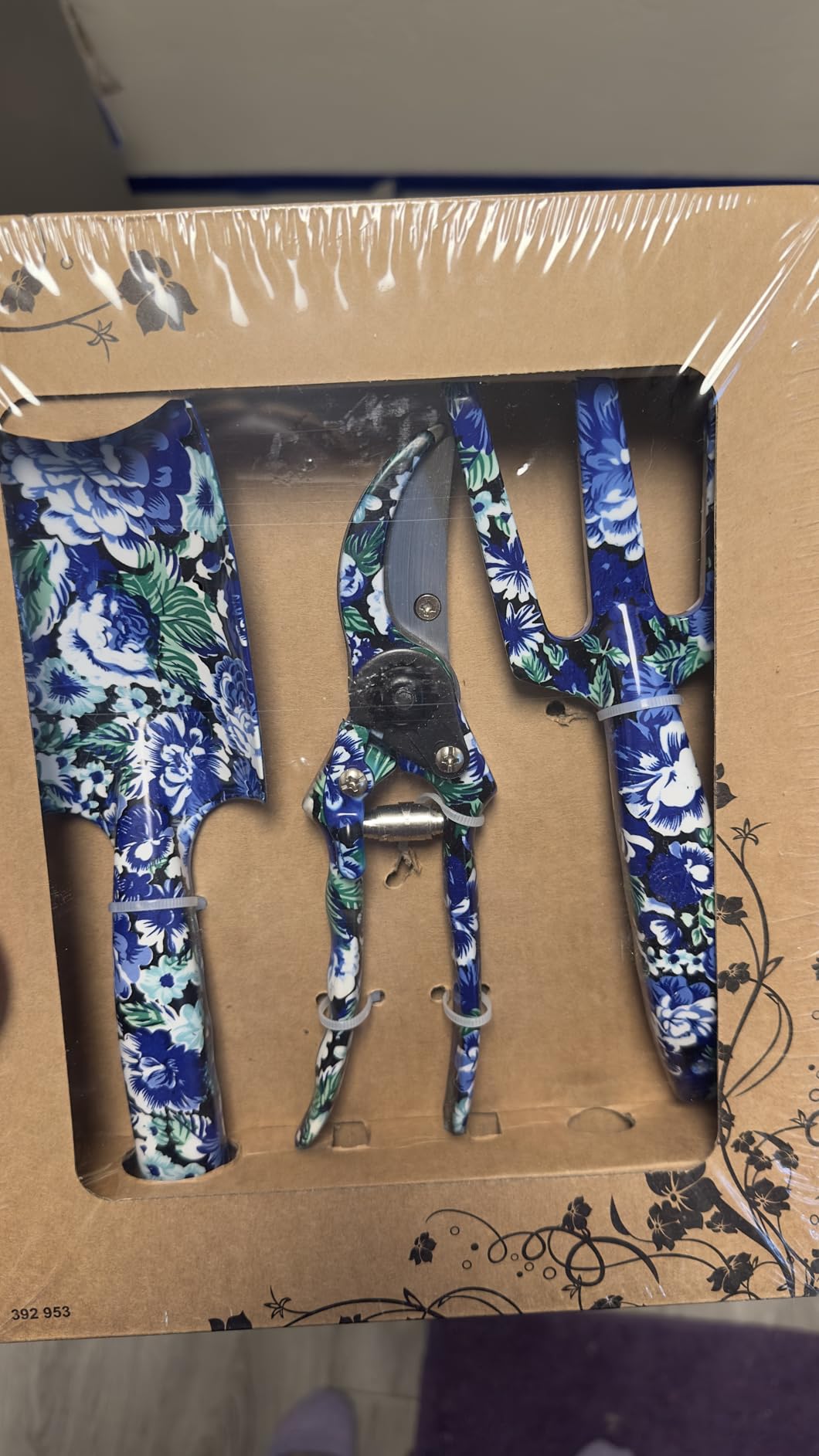 FLORA GUARD 6-Piece Garden Tool Set, Heavy Duty Steel Hand Tools customer photo 1