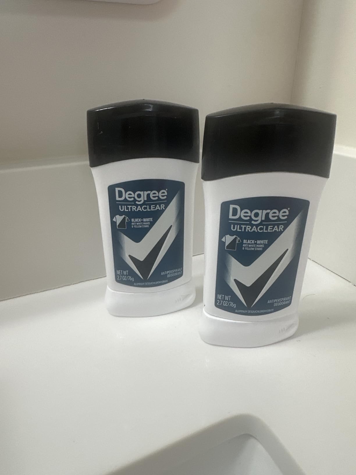 Degree Men UltraClear Antiperspirant Black + White Sweat & 4 Count 2.7 oz customer photo 2