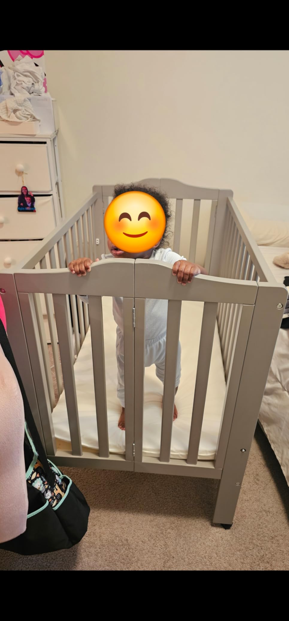 Delta Children Folding Portable Mini Baby Crib with 1.5-inch Mattress - Greenguard Gold Certified, Grey customer photo 2