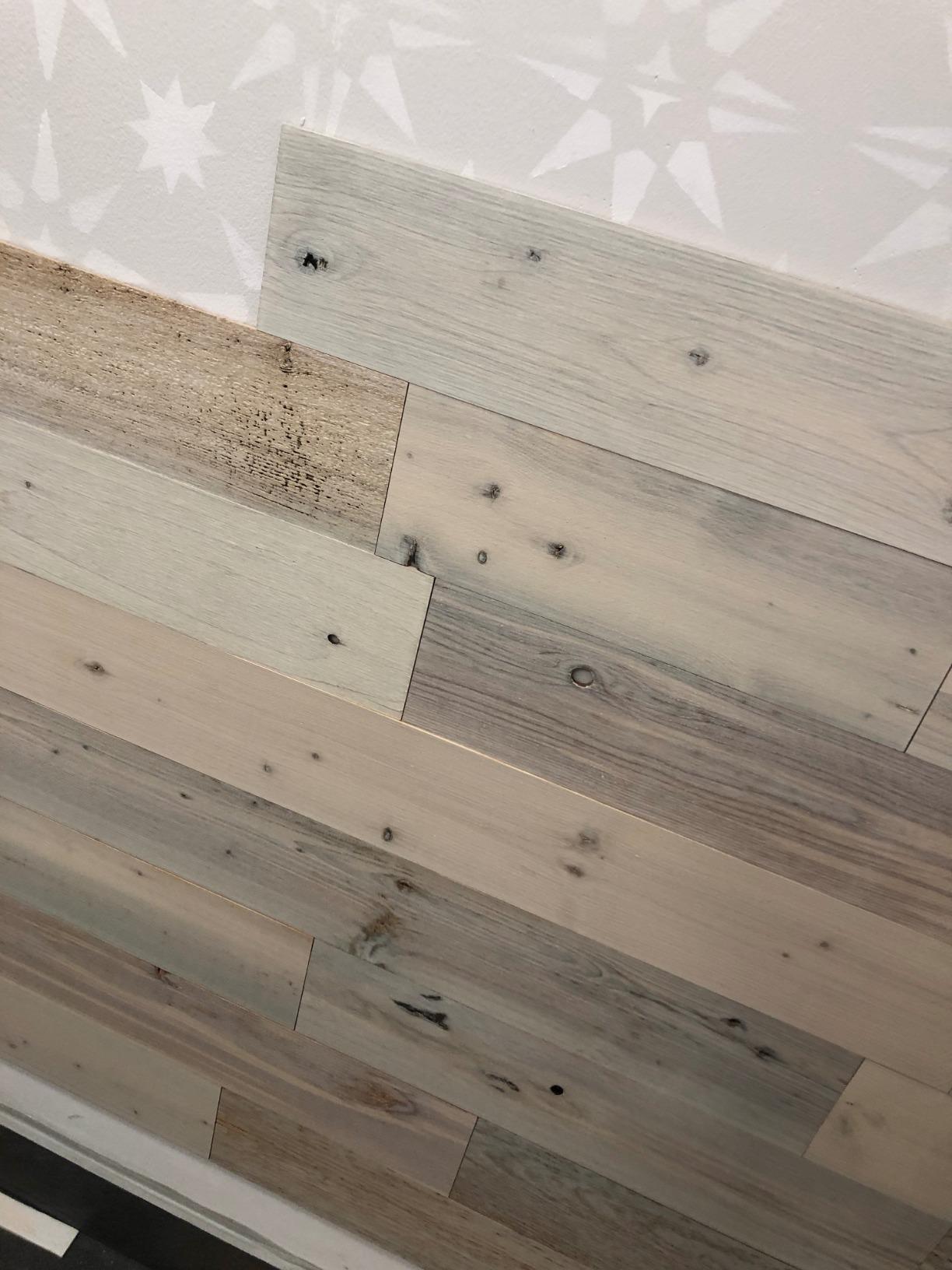 TIMBERCHiC 100% Reclaimed Wood Wall Planks, 5