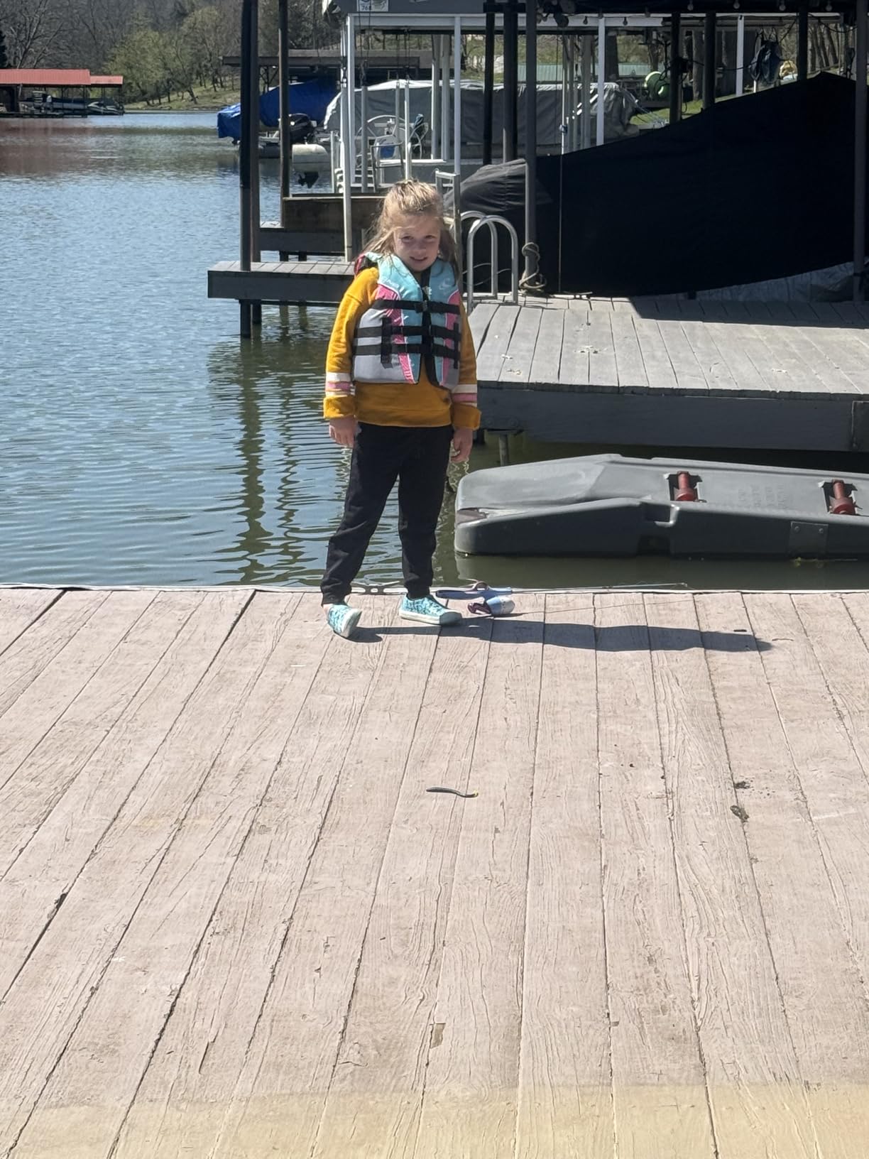 O’Neill Youth SuperLite USCG Approved Life Vest – Lightweight Youth Life Jacket for Boating, Wakeboarding, Waterskiing & Your Favorite Water Activities customer photo 2
