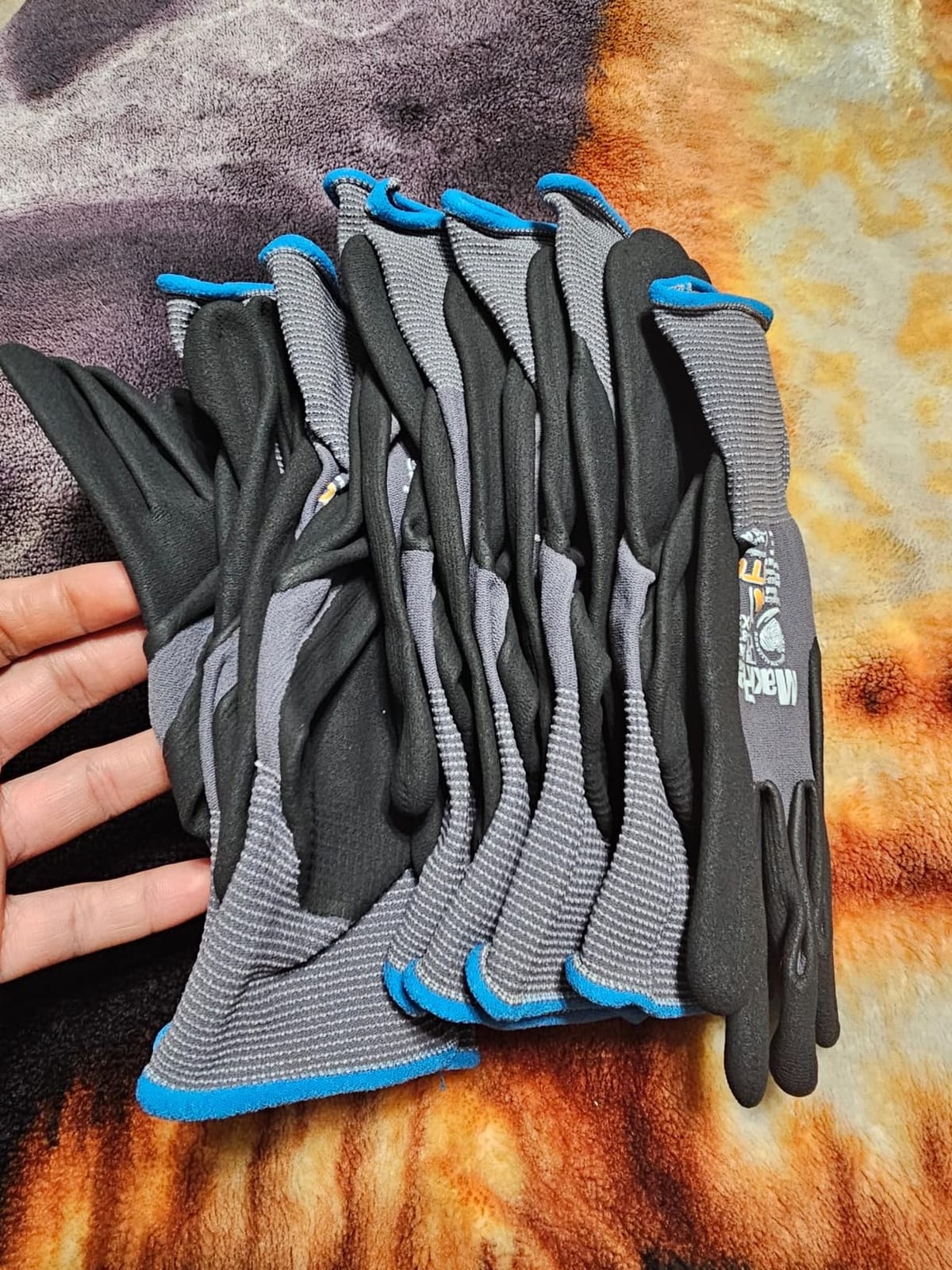 MaxiFlex Seamless Knit Nylon Gloves with Nitrile Coat and Micro Foam Grip on Palm and Fingers Cut Resistance customer photo 1