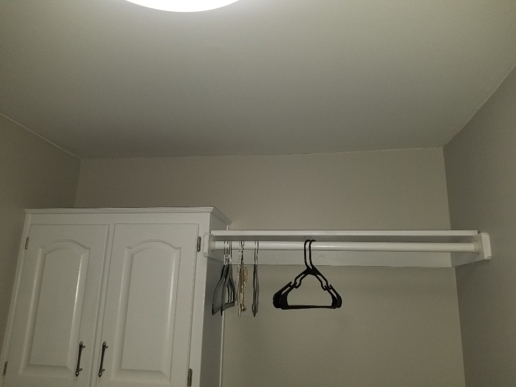 Glidden 1 qt. White Flat Ceiling Interior Paint customer photo 2