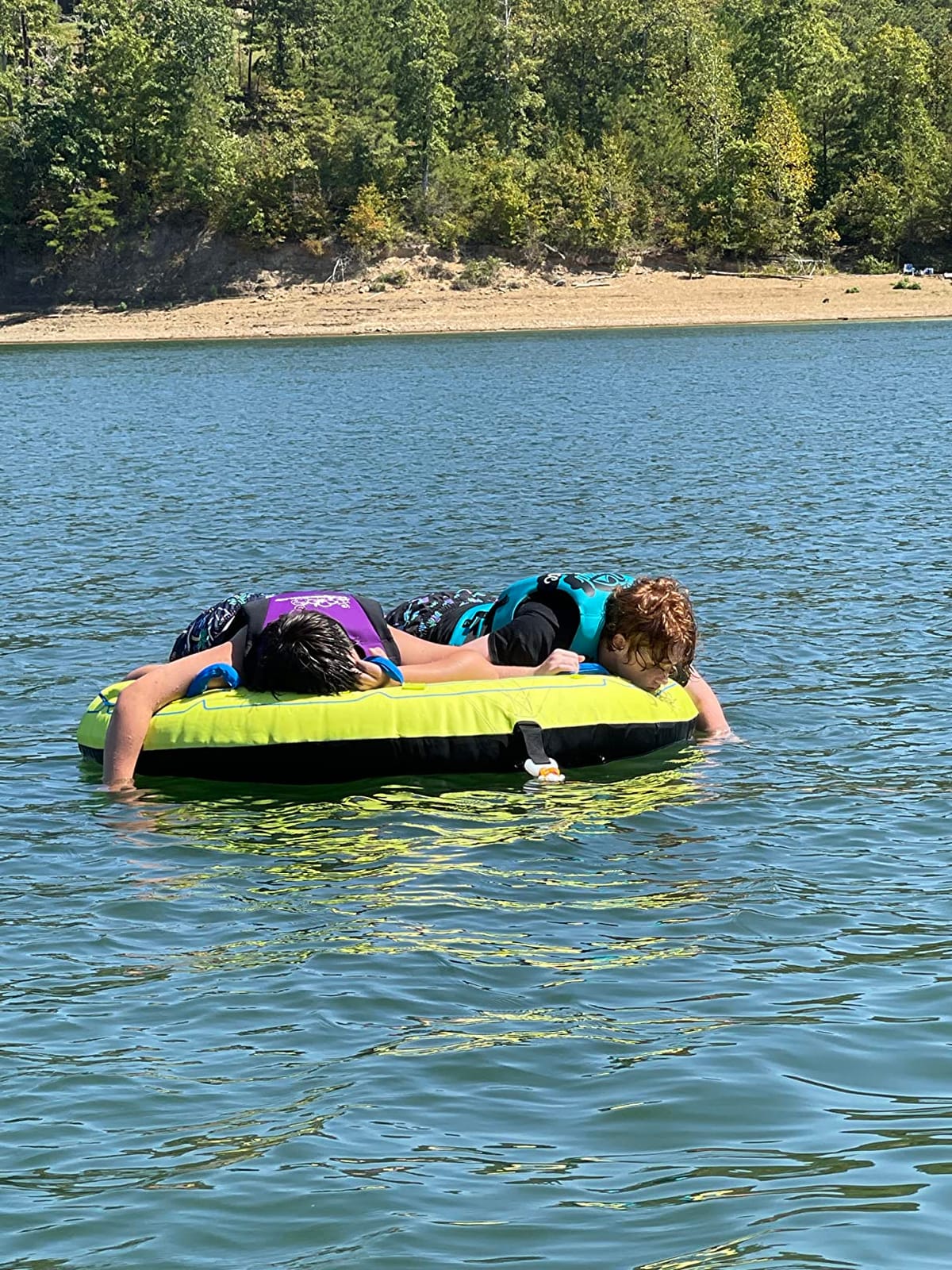 Airhead Comfort Shell Towable Tube for Boating, 1 - 4 Rider Inflatable Boat Tube for Water Tubing, Round Deck for Smooth Control, Neoprene Foam Covered Deck, Kwik-Connect, Speed Safety Valve customer photo 1