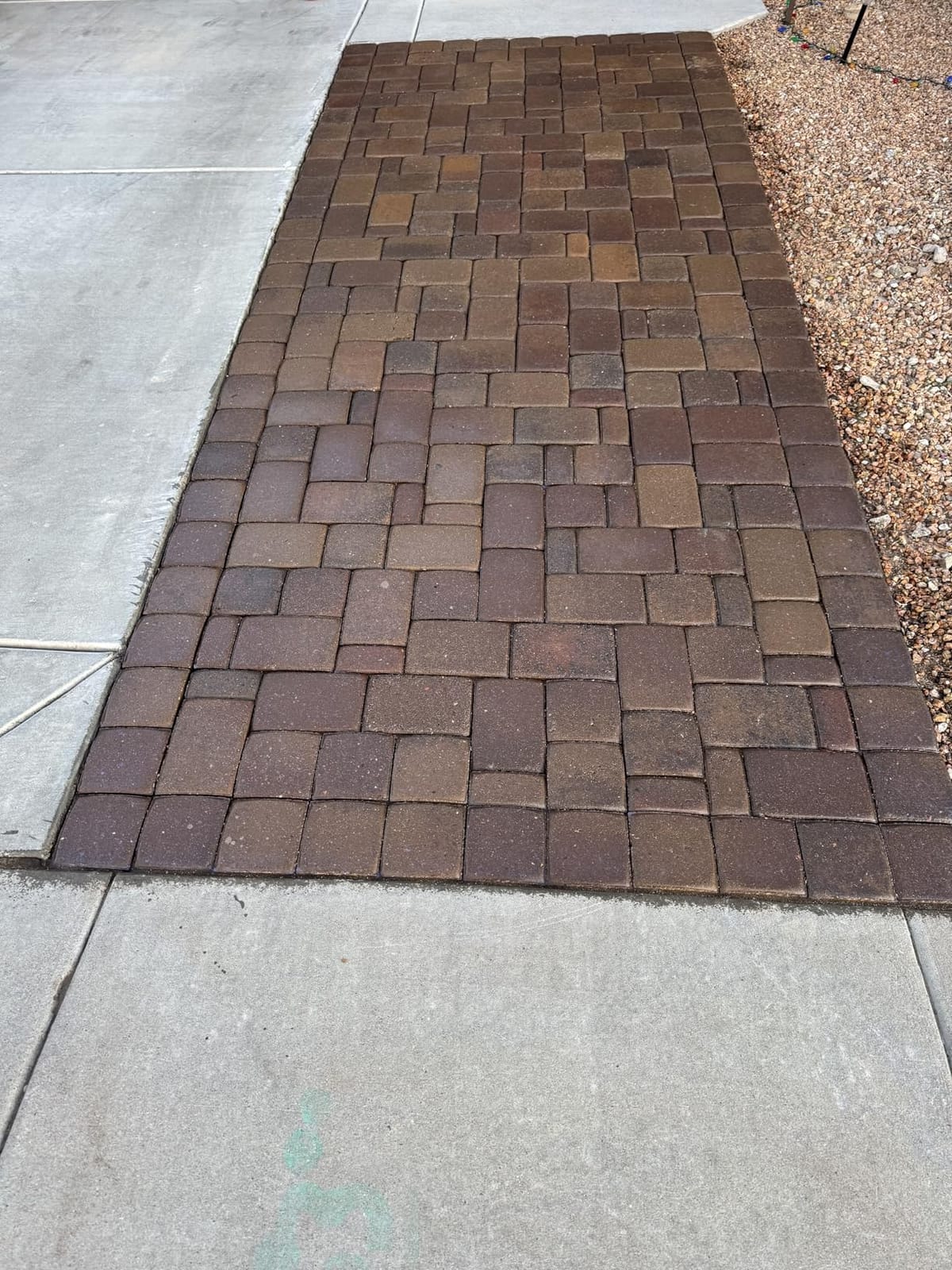 MasonryDefender Patio Paver Sealer - Low Gloss, Water-Based, Clear Sealant for Stone - 1 Gallon customer photo 2