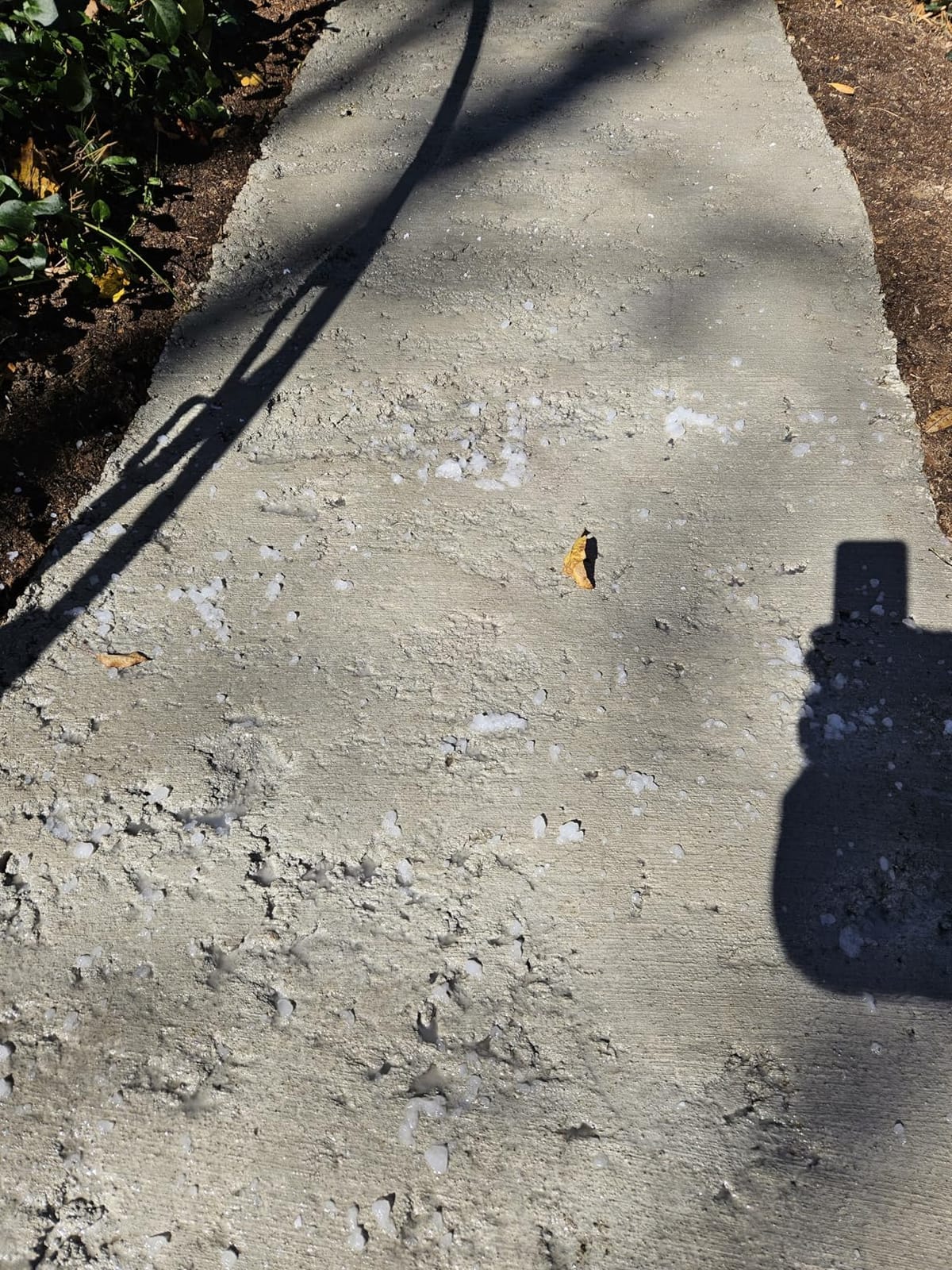 MasonryDefender Concrete Sealer - Deep Penetrating Water Repellent, Silane Siloxane - 1 Gallon customer photo 1