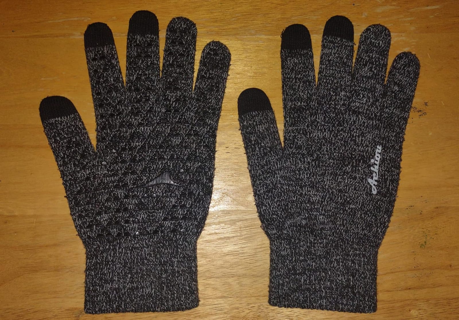 Achiou Winter Gloves for Men and Women, Touchscreen Soft Knit Gloves customer photo 2
