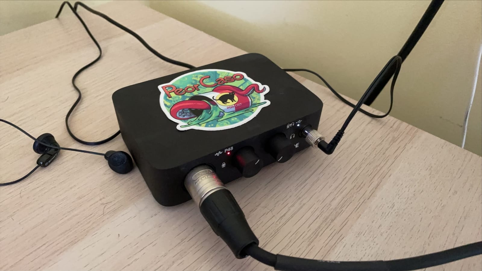 Rode AI-1 USB Audio Interface , Black customer photo 1