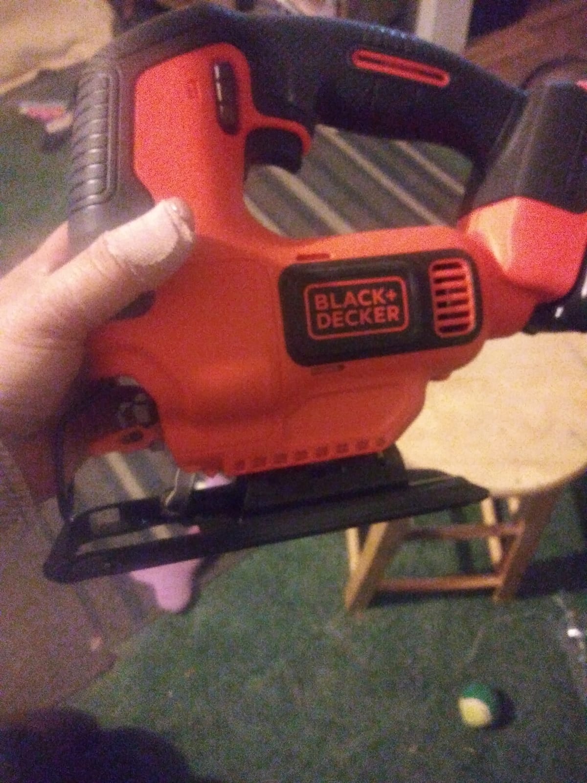 BLACK+DECKER 20V MAX* POWERCONNECT Cordless Jig Saw (BDCJS20C) customer photo 1
