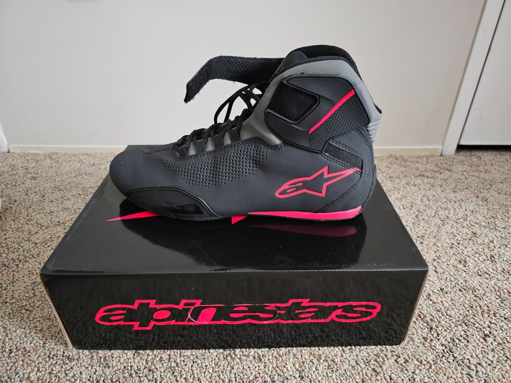 Alpinestars Men's Sektor Vented Street Motorcycle Shoe, Black/Gray/Red, 10 customer photo 1
