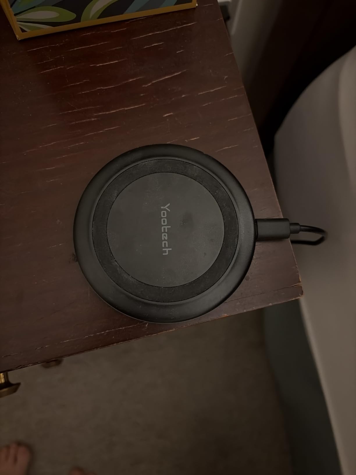Yootech Wireless Charger,10W Max Wireless Charging Pad(No AC Adapter) customer photo 1