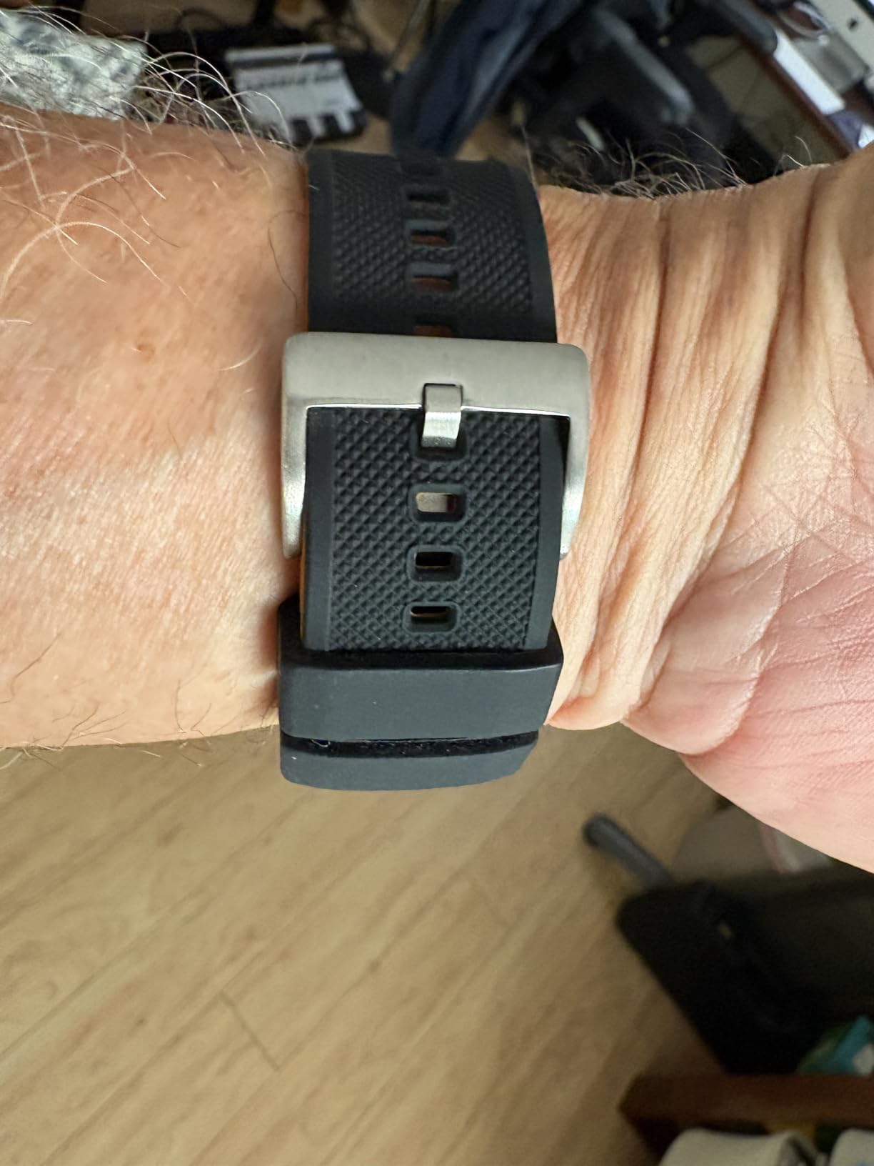 BARTON Elite Silicone Watch Bands - Quick Release - Choose Strap Color & Buckle Color (Stainless Steel, Black PVD or Gunmetal Grey) - 18mm, 20mm, 22mm & 24mm Watch Straps customer photo 2