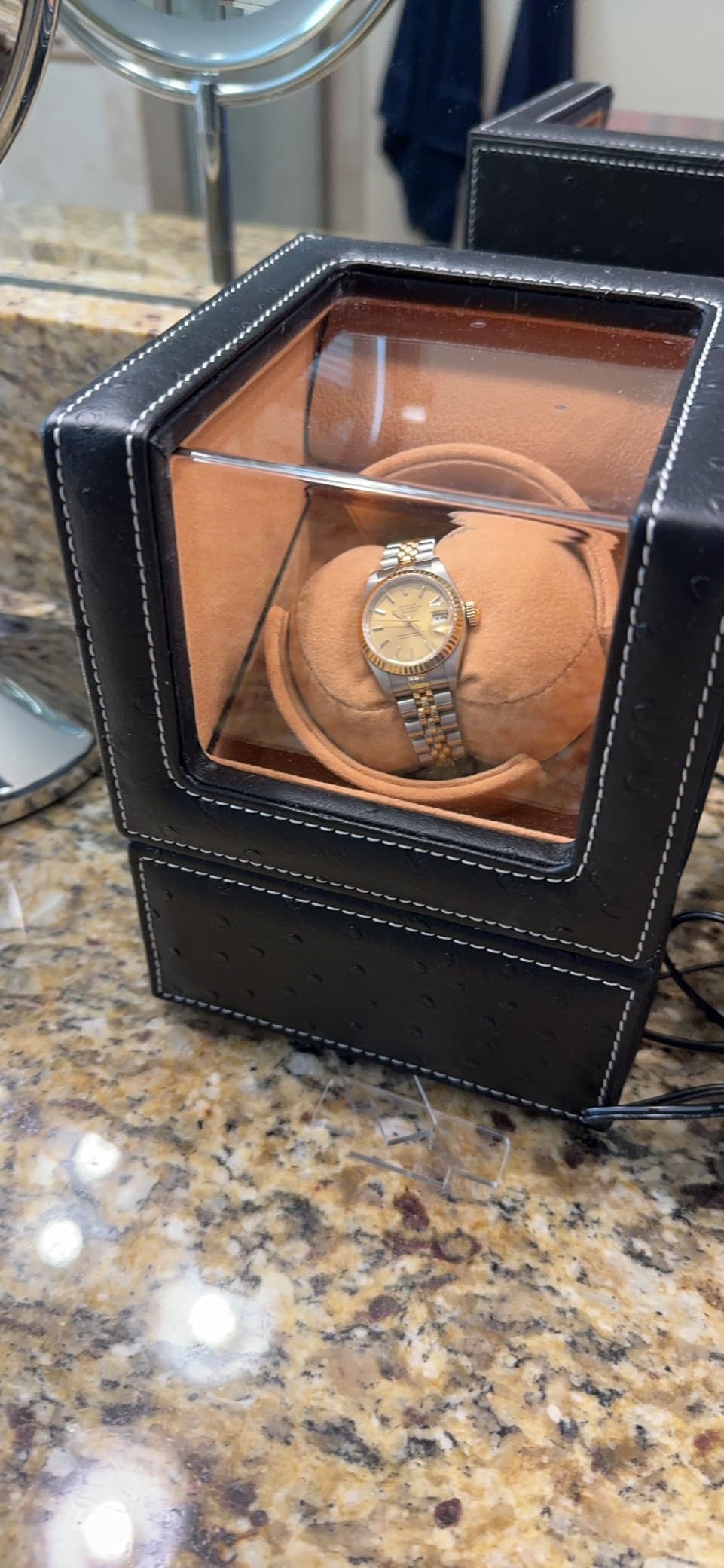 Automatic Single Watch Winder, Black Ostrich Leather customer photo 2