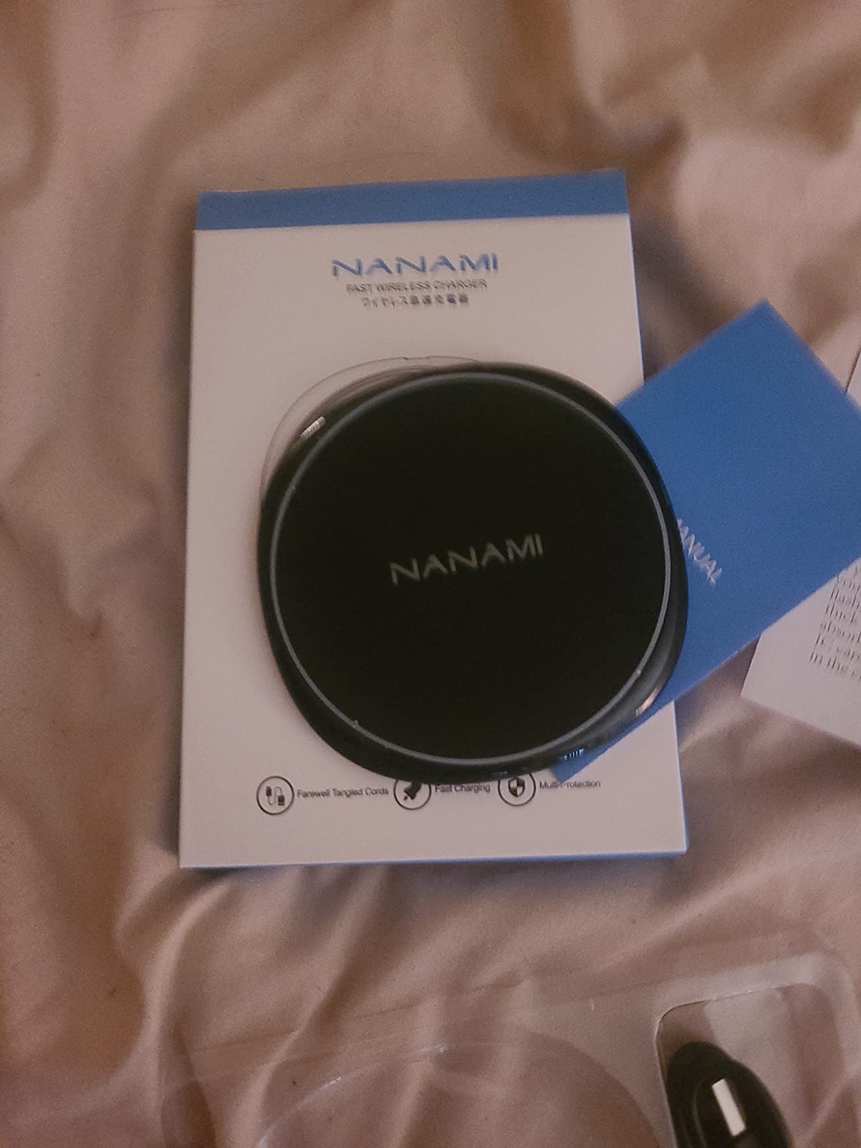NANAMI 10W Max Wireless Charger Pad for iPhone, Samsung and Other Devices customer photo 2
