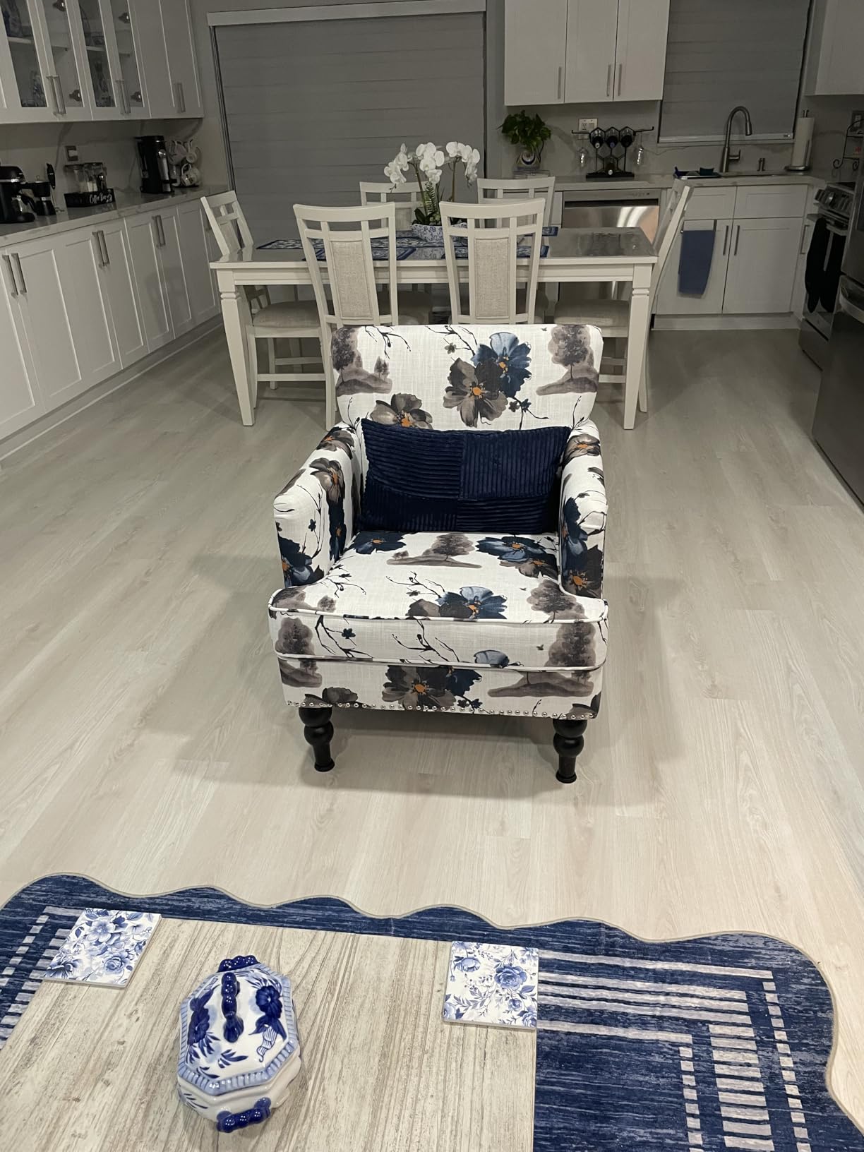 Christopher Knight Home Boaz Fabric Club Chair - Floral Print customer photo 2