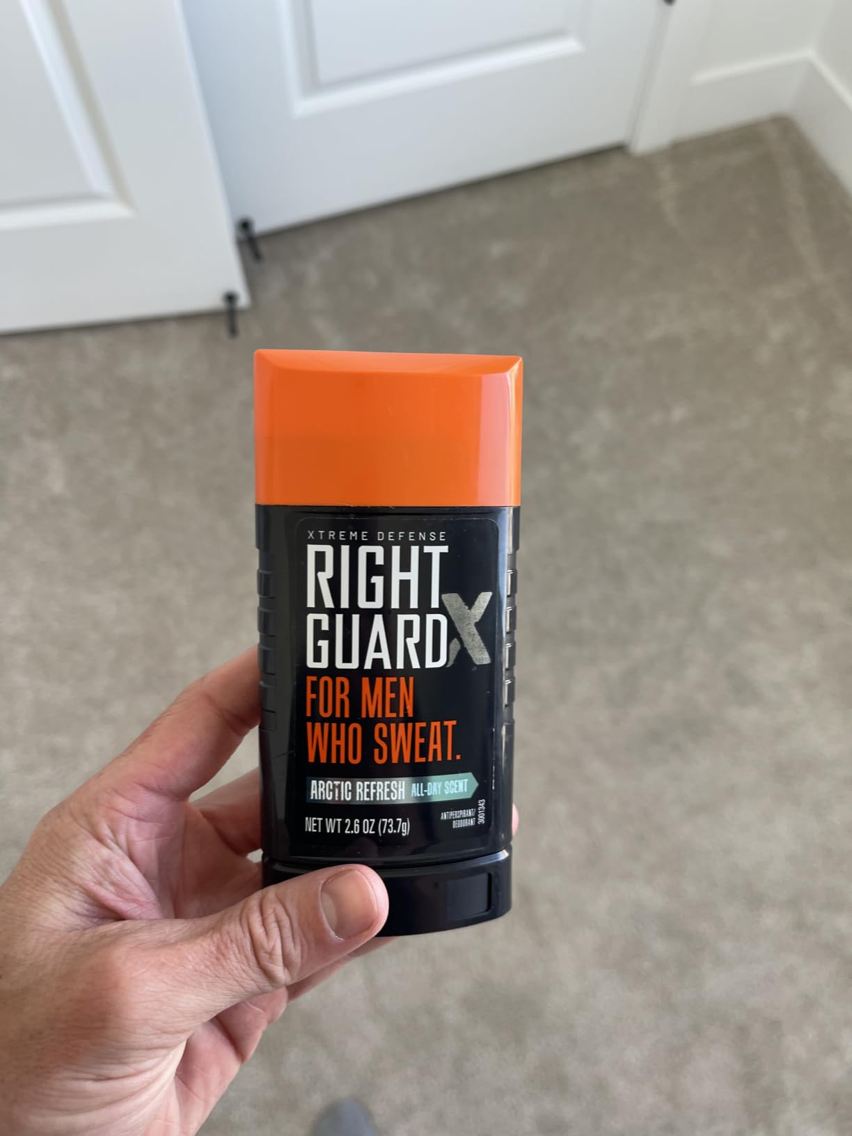 Right Guard Xtreme Defense Invisible Solid Antiperspirant Deodorant, Fresh Blast Scent - 5-in-1 Deodorant Men Can Trust, 72-Hour Odor Control, 2.6 oz (4 Pack) customer photo 2