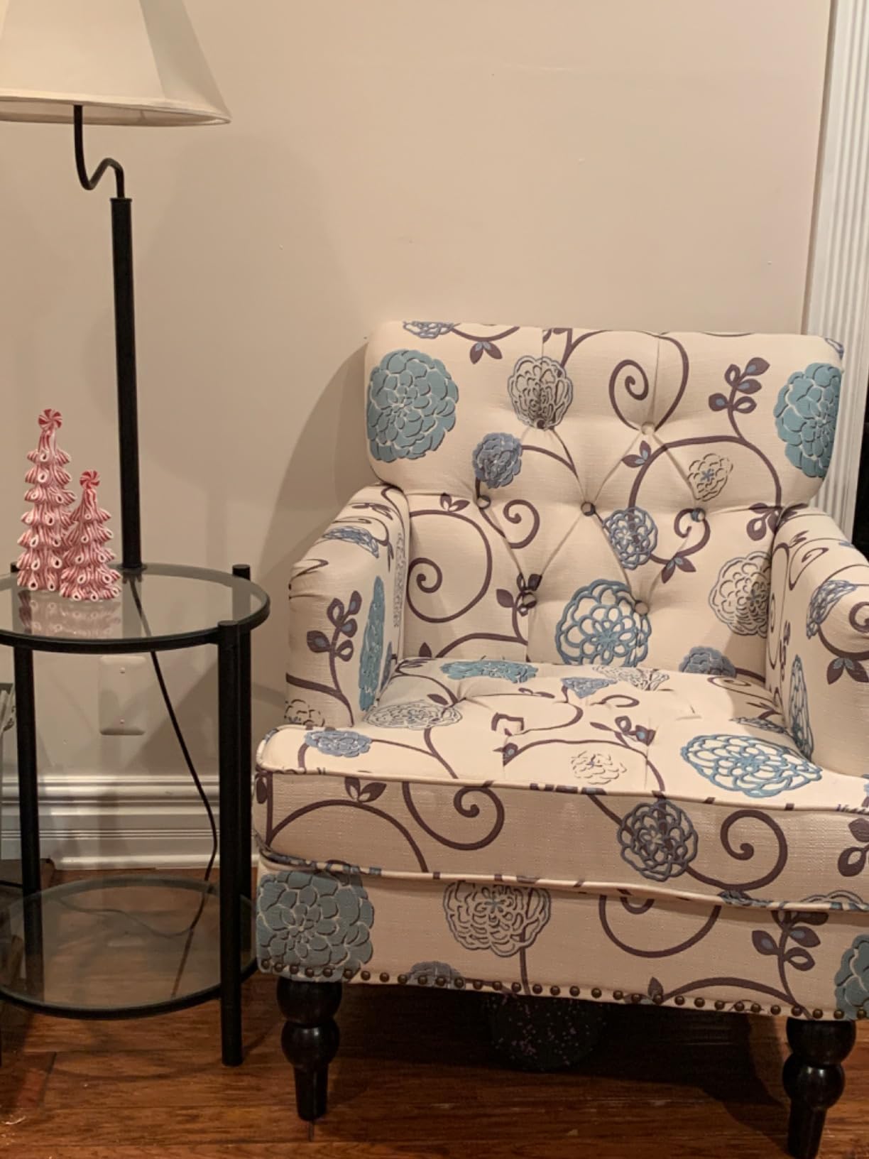 Christopher Knight Home Harrison Fabric Tufted Club Chair, White / Blue (29.5