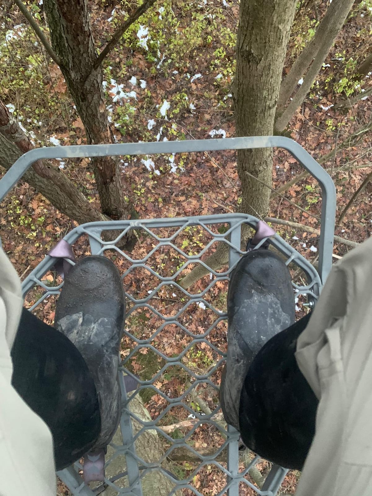 Hawk Kickback LVL Hang-On Deer Hunting Tree Stand, Deer Stand customer photo 2