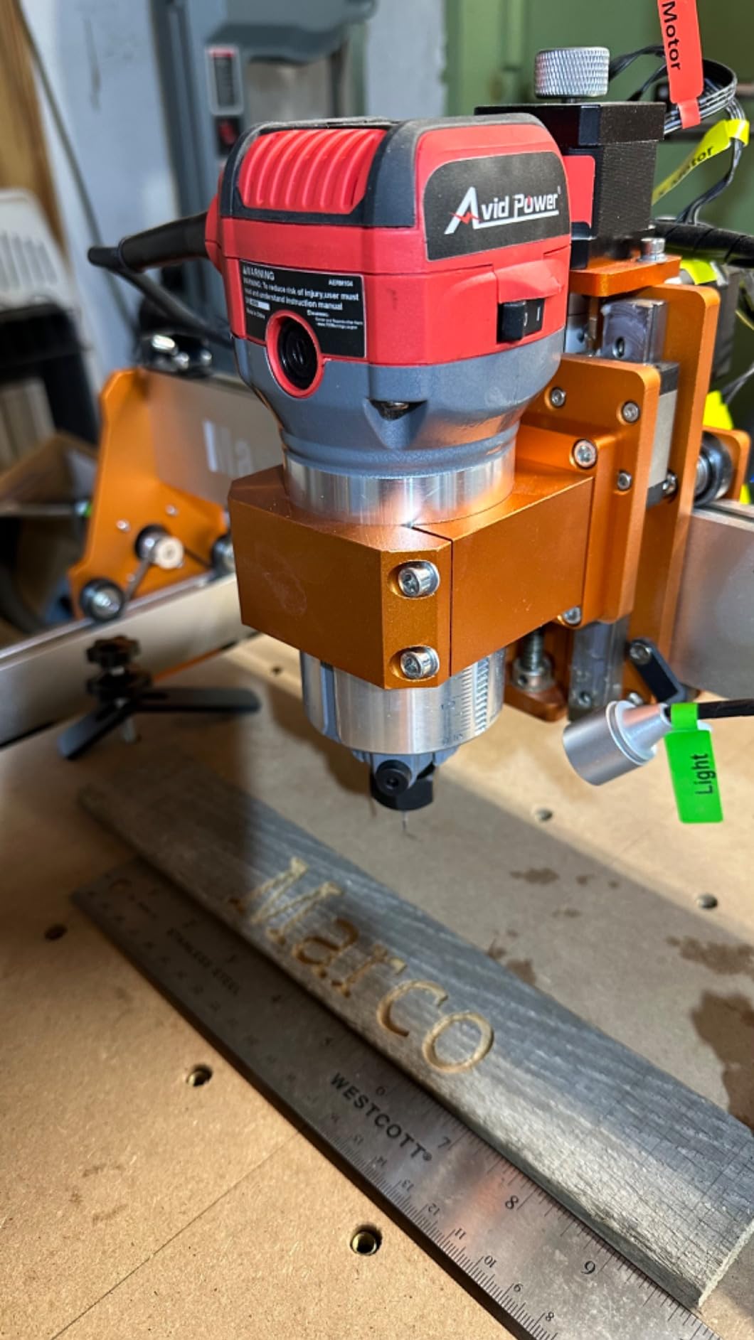 AVID POWER 6.5 Amp 1.25 HP Compact Router Tools for Woodworking, Fixed Base Wood Router with Trim Router Bits, 6 Variable Speeds, Edge Guide, Roller Guide, Dust Hood (Red, 65mm) customer photo 2