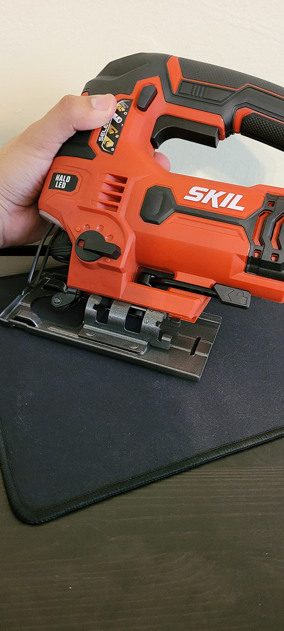 SKIL 6 Amp Corded Jig Saw with Tool-Free Blade Change - JS314901 customer photo 2