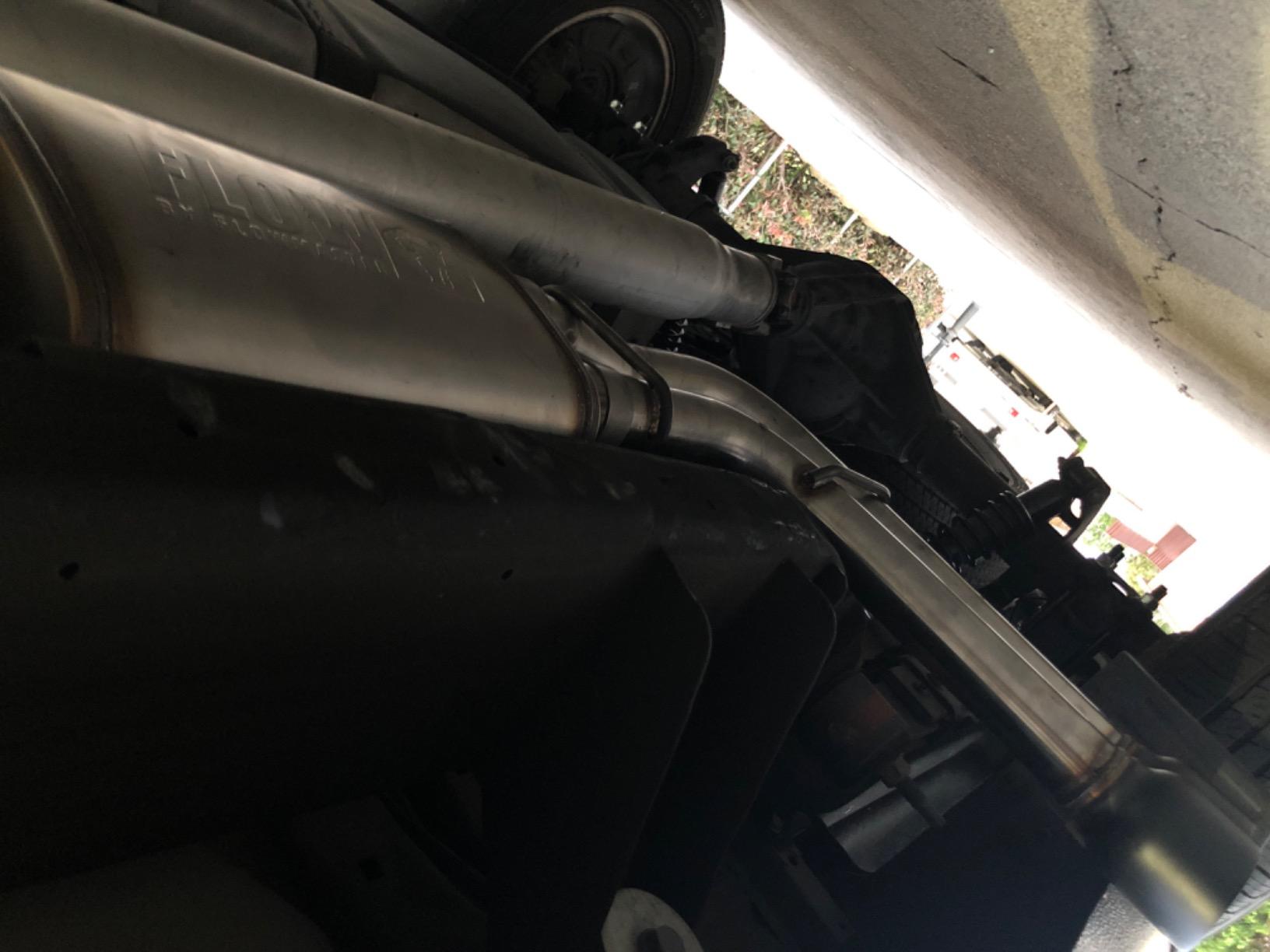 Flowmaster 717787 FlowFX Cat-Back Exhaust Kit Dual 2.5 Inch Stainless Steel 4 Inch Black Ceramic Tips Compatible with 2014-2019 Classic Body Chevy Silverado GMC Sierra 1500 Crew Double Cab 4.3L 5.3L customer photo 2