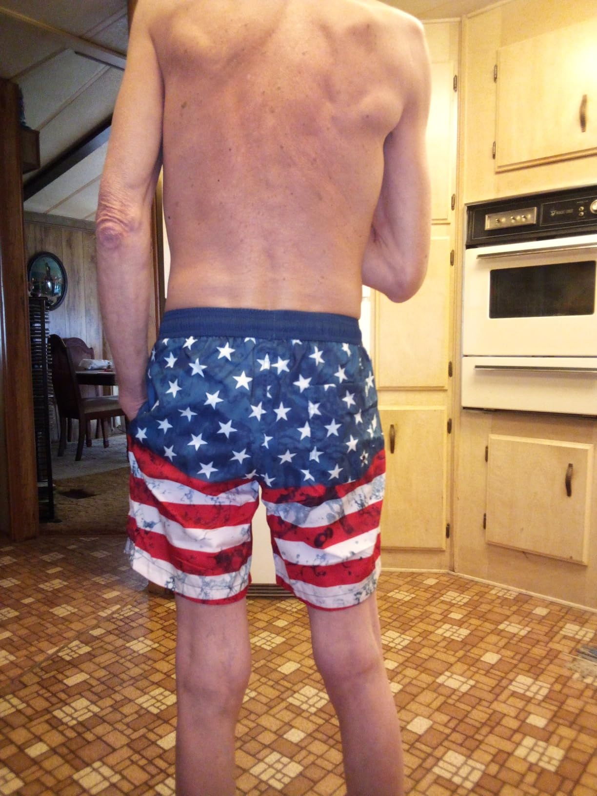 maamgic Mens Swim Trunks Quick Dry Mesh Linner with Pockets 7