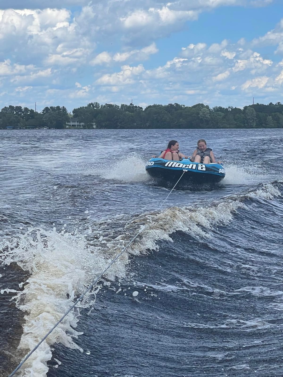 Airhead Mach Towable Tube for Boating, 1-3 Rider Inflatable Boat Tube for Water Tubing, Cockpit Design, Kwik-Connect Tow System, Foam Padded Handles w/Knuckle Guard, Speed Safety Valve customer photo 1