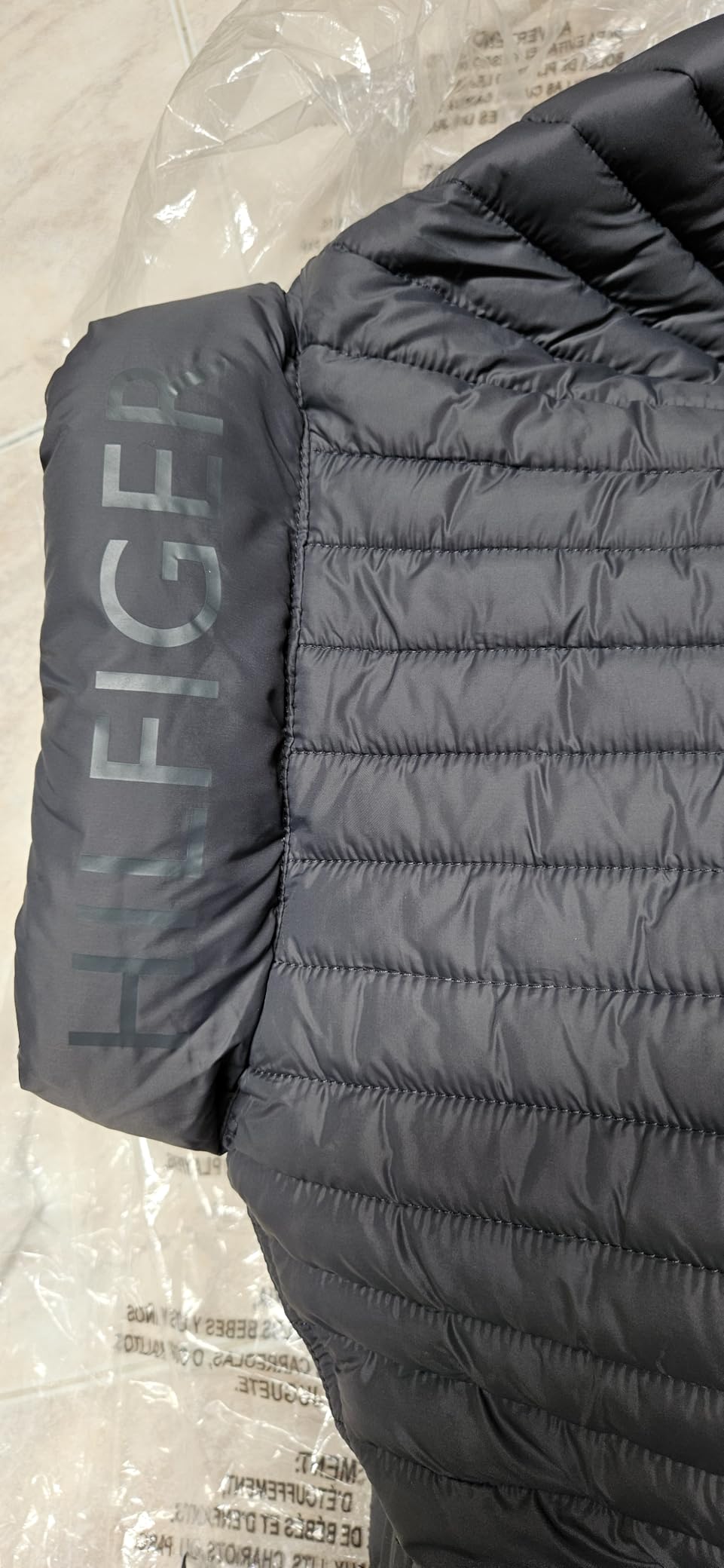 Tommy Hilfiger Mens Embroidered Logo Puffer Jacket customer photo 1