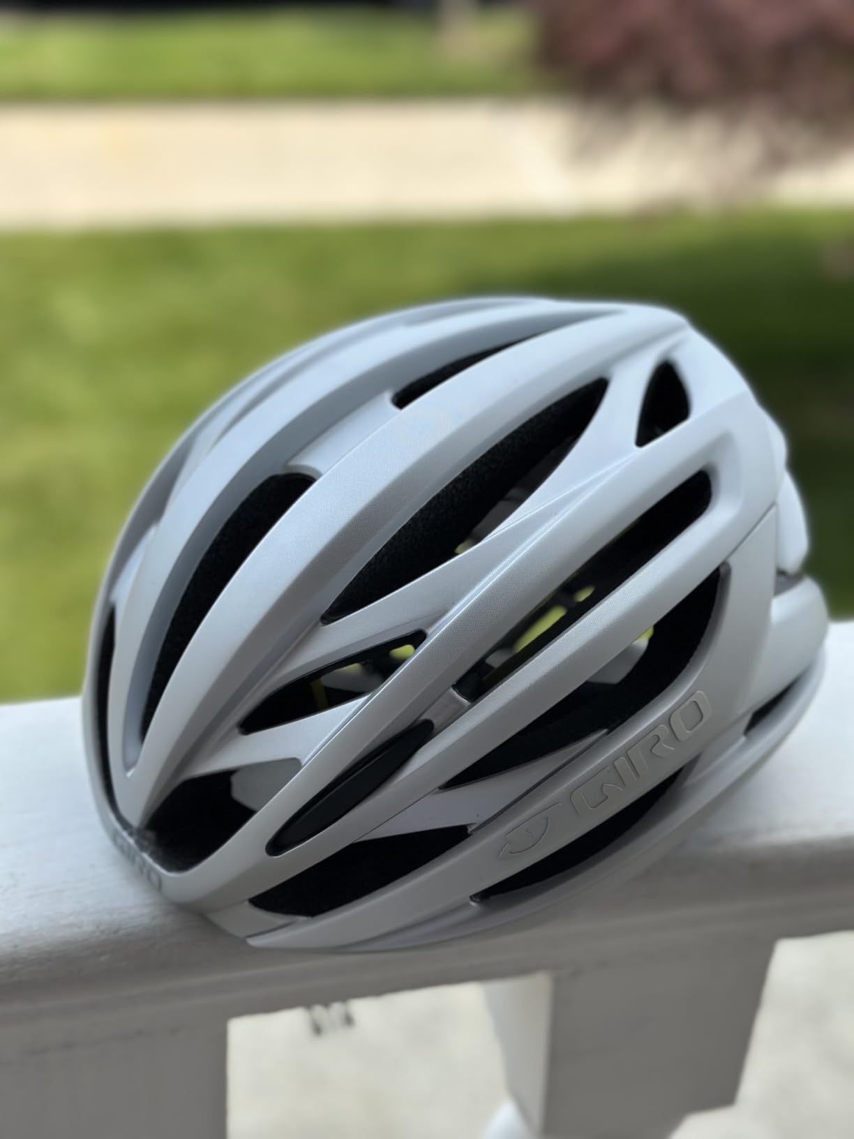 Giro Syntax MIPS Adult Road Cycling Helmet customer photo 2