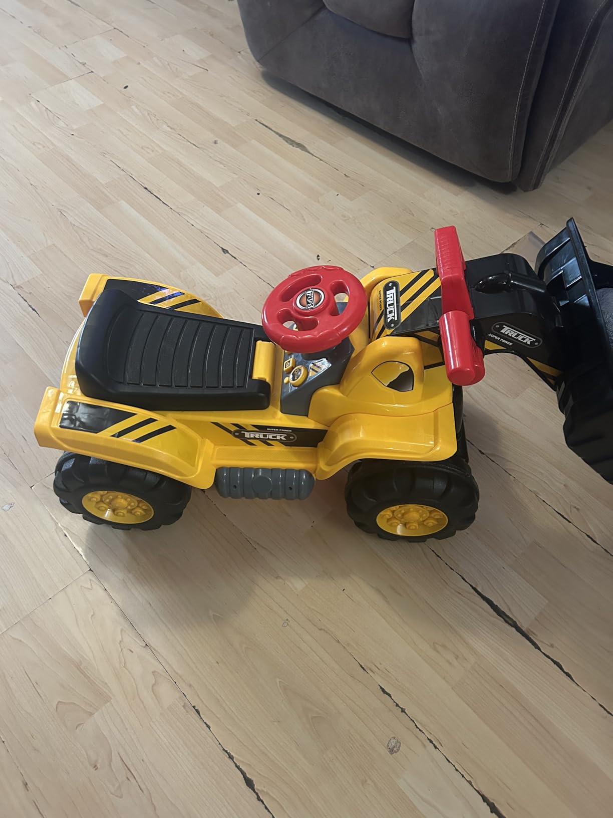 Costzon Ride on Excavator, Ride on Construction Vehicles w/Helmet, 3 Toy Stones, Realistic Sound, Adjustable Bucket & Under Seat Storage, Bulldozer Ride on Toy Gift for Kids Boys & Girls customer photo 1